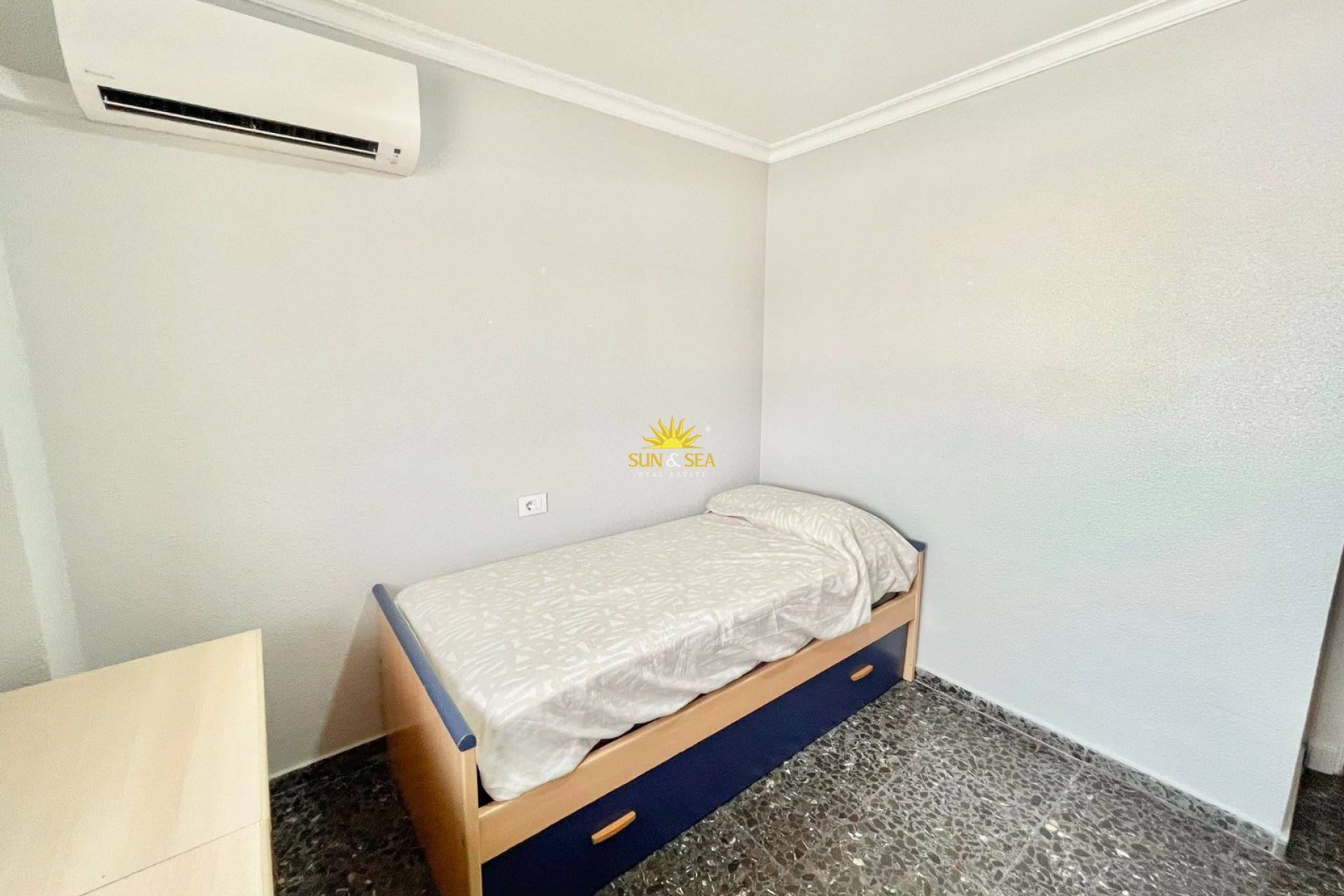 Lange Termijn Verhuur - Appartement -  - Santiago De La Ribera