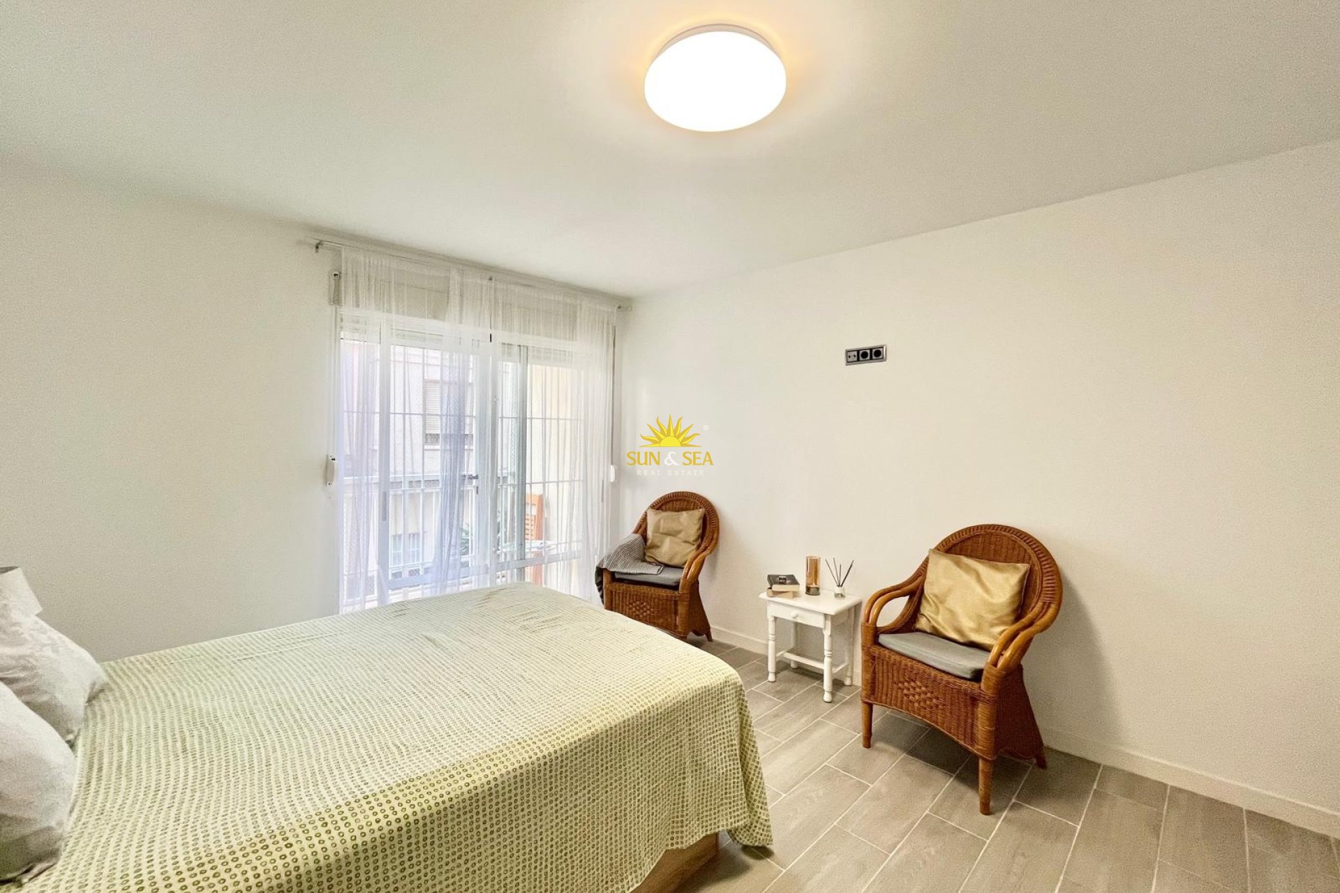 Lange Termijn Verhuur - Appartement - Torrevieja - Centro
