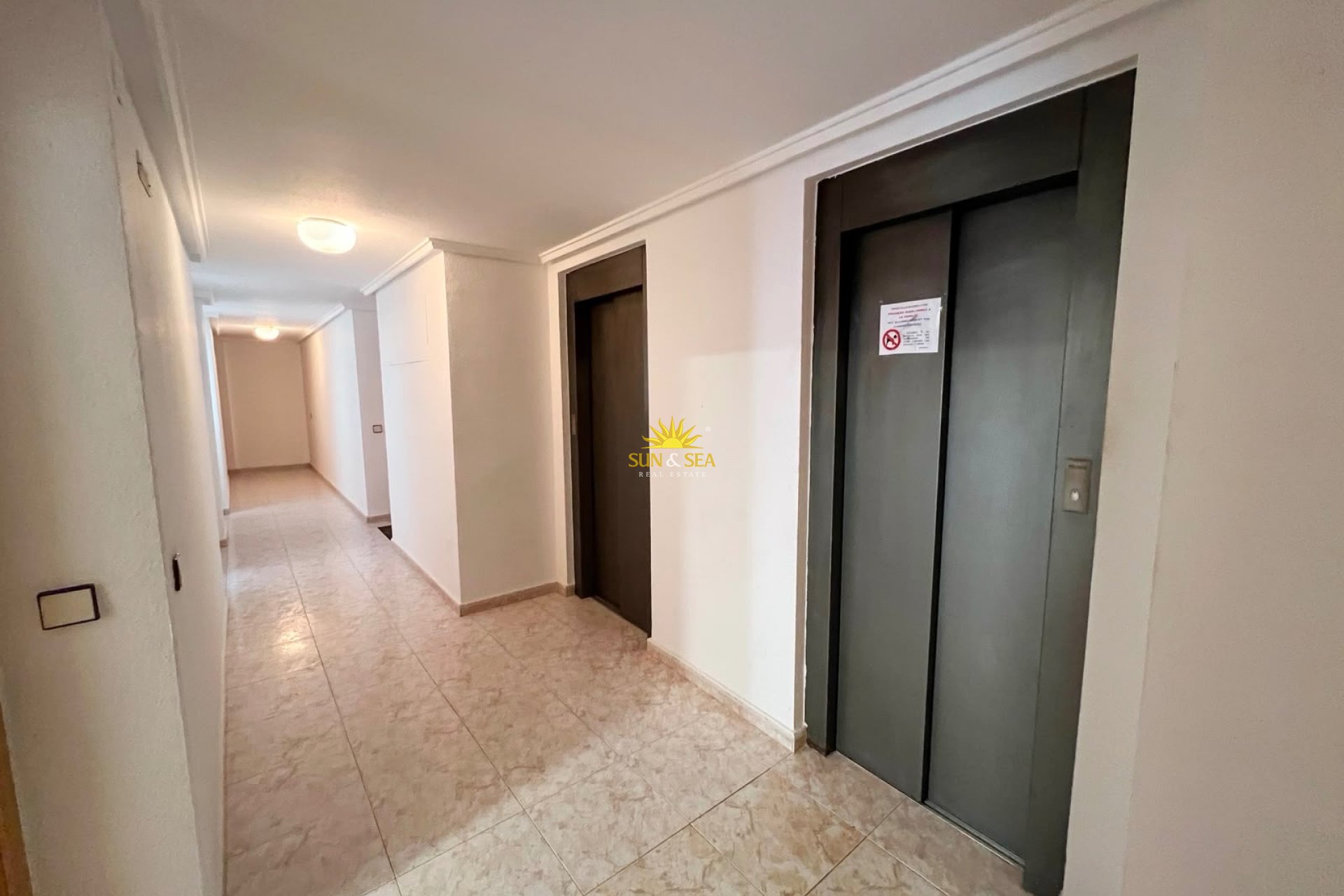 Lange Termijn Verhuur - Appartement - Torrevieja - Centro