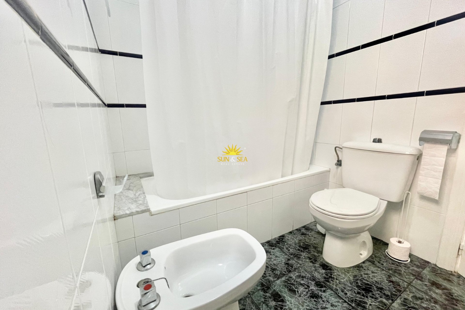 Lange Termijn Verhuur - Appartement - Torrevieja - Playa de los Locos