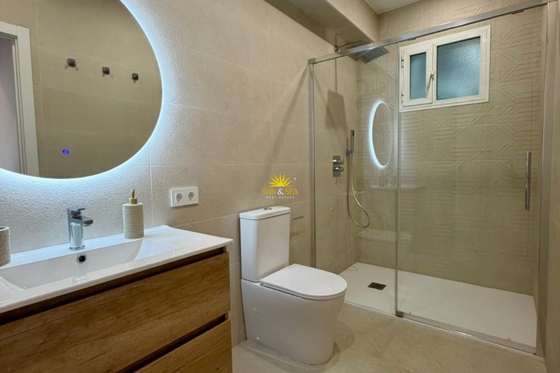 Lange Termijn Verhuur - Appartement - Torrevieja - torrevieja