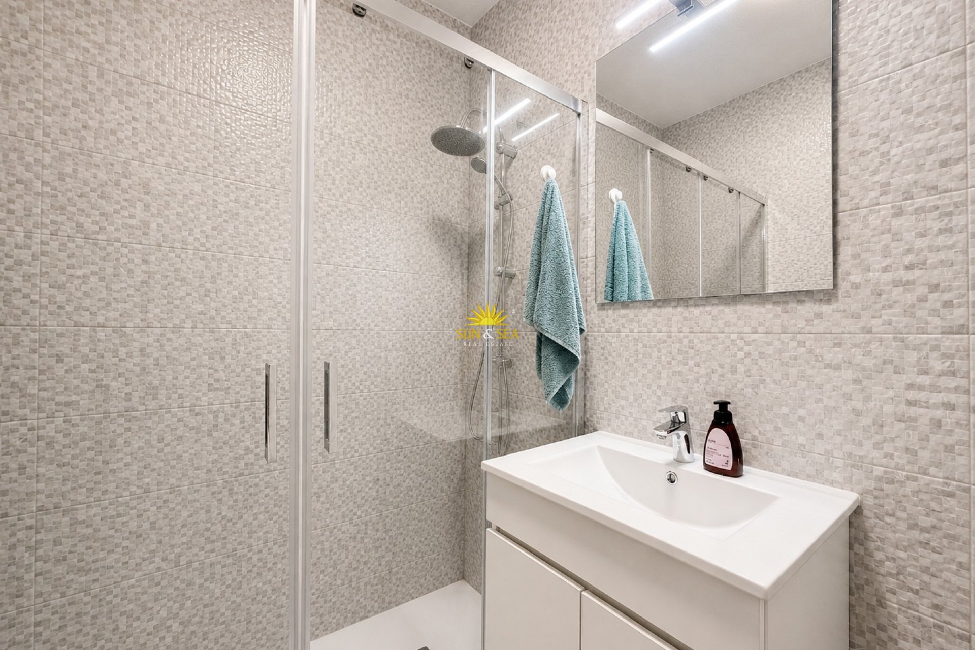 Lange Termijn Verhuur - Appartement - Torrevieja - torrevieja