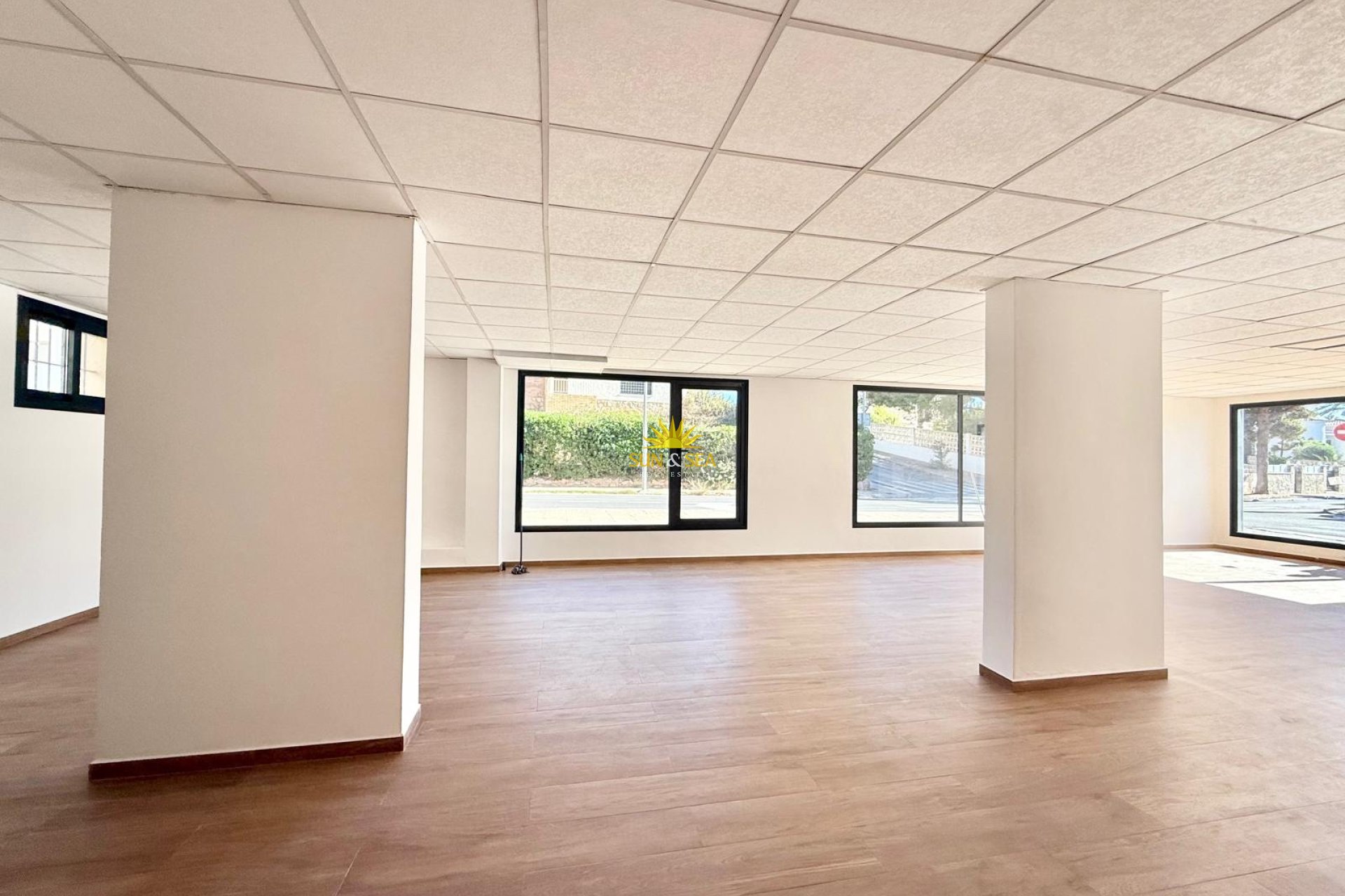 Lange Termijn Verhuur - Commercieel - Orihuela Costa
