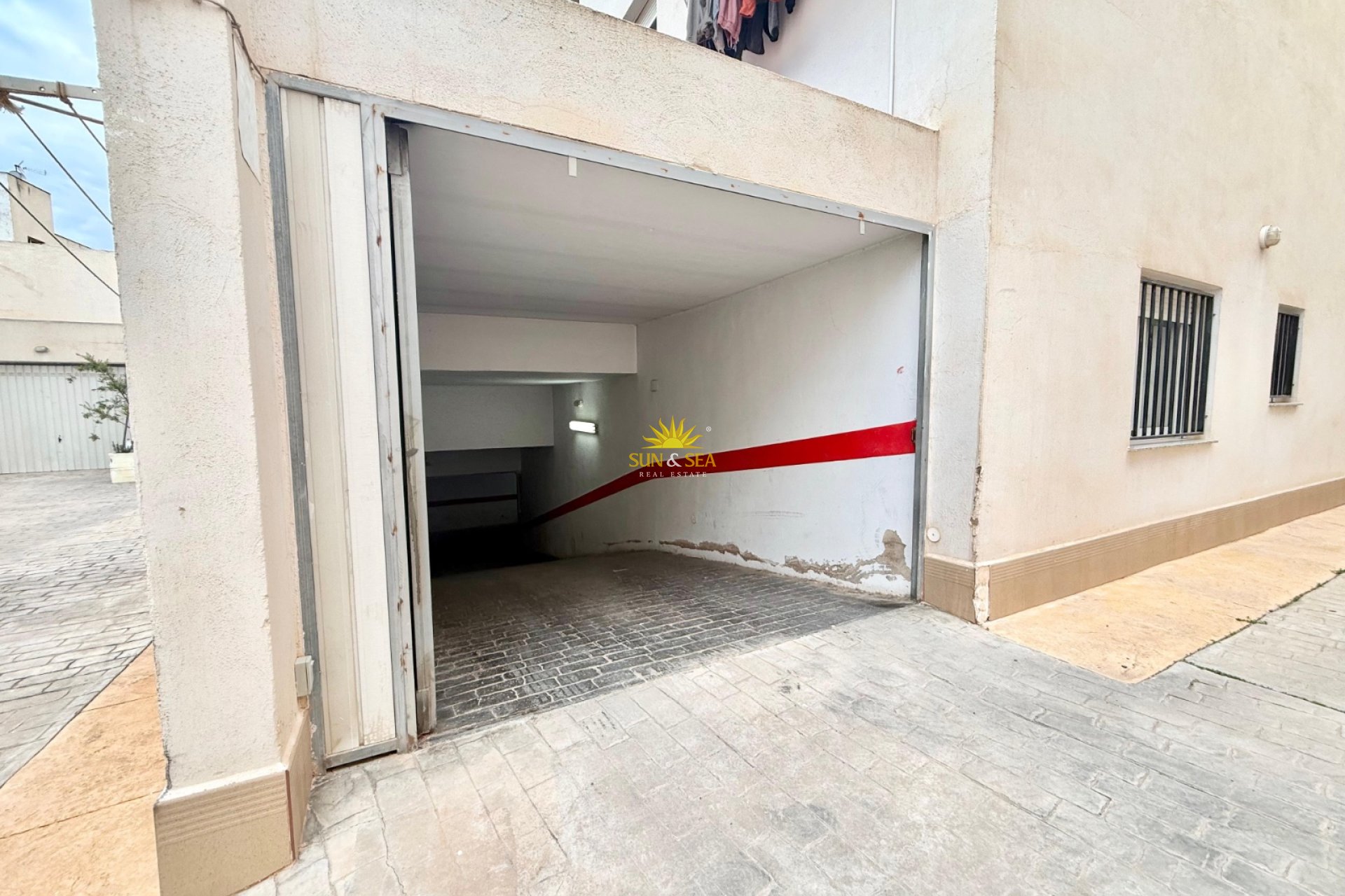 Lange Termijn Verhuur - Garage - 