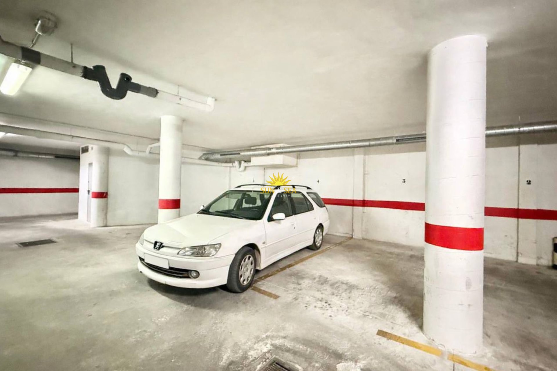 Lange Termijn Verhuur - Garage - 