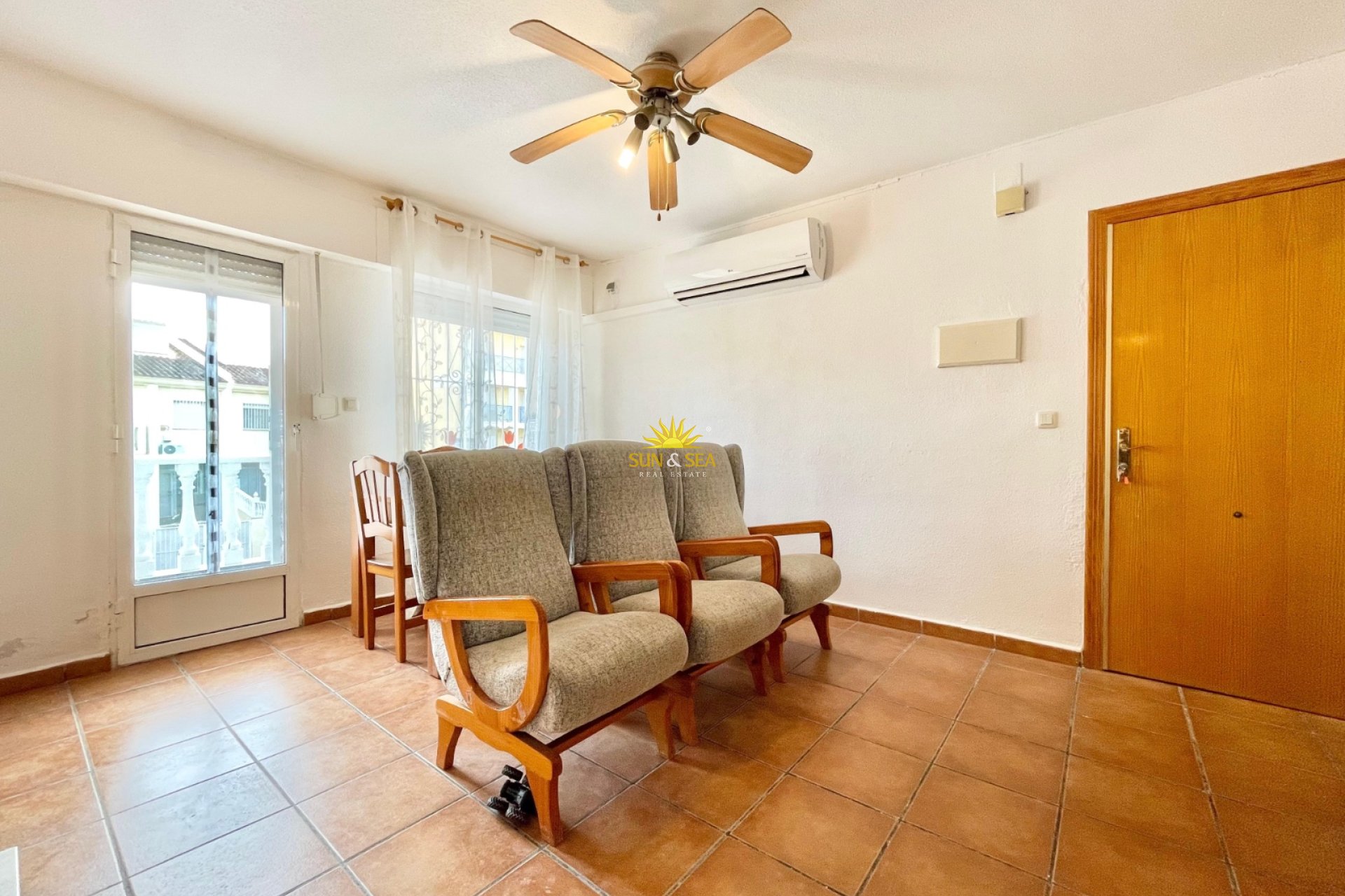 Lange Termijn Verhuur - Ground Floor - Torrevieja - Playa del Cura