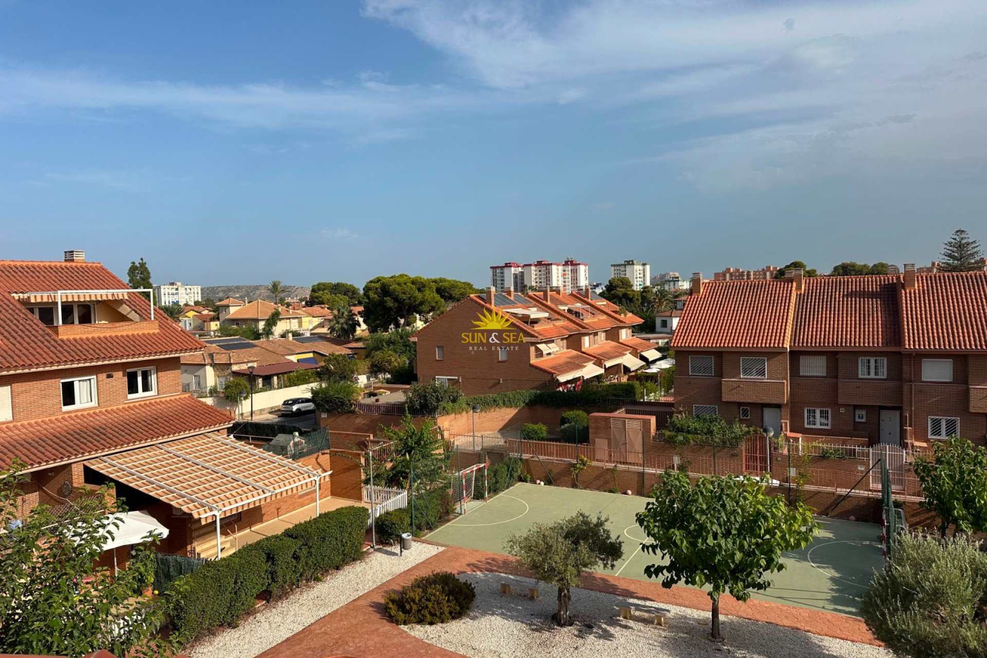 Lange Termijn Verhuur - Villa - Alicante - Ciudad Jardín