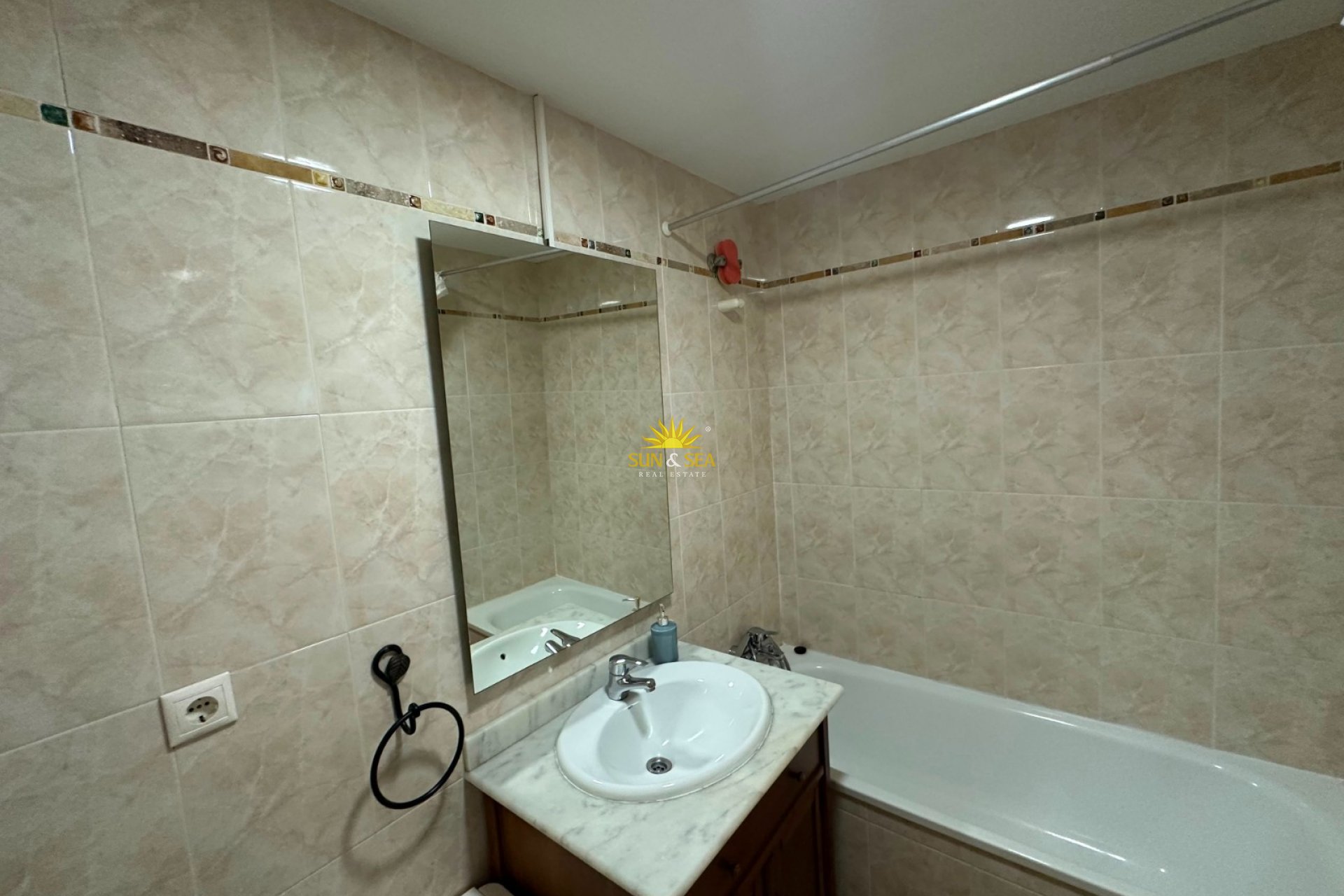 Lange Termijn Verhuur - Villa - Alicante - Ciudad Jardín