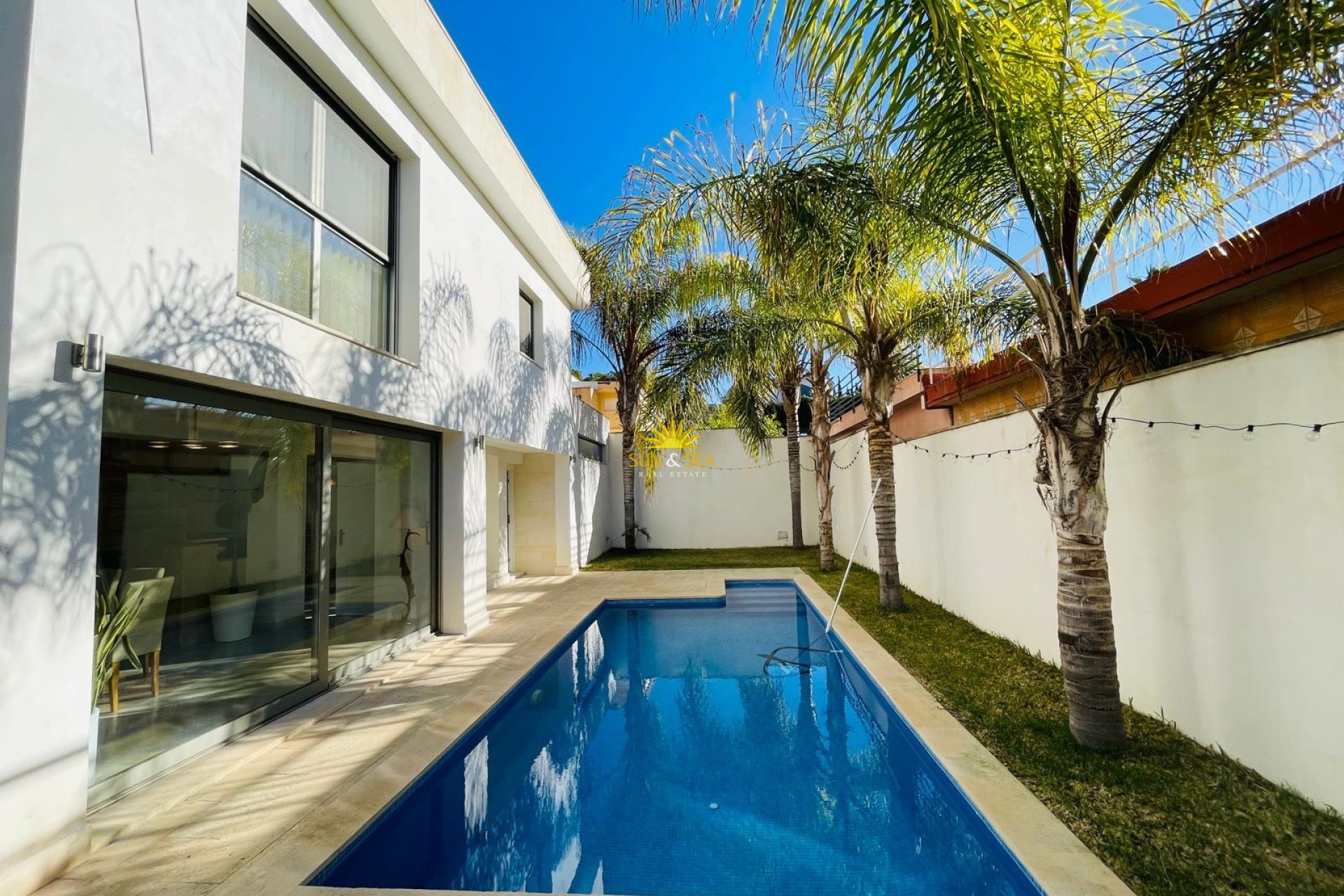 Lange Termijn Verhuur - Villa - Alicante - Playa San Juan