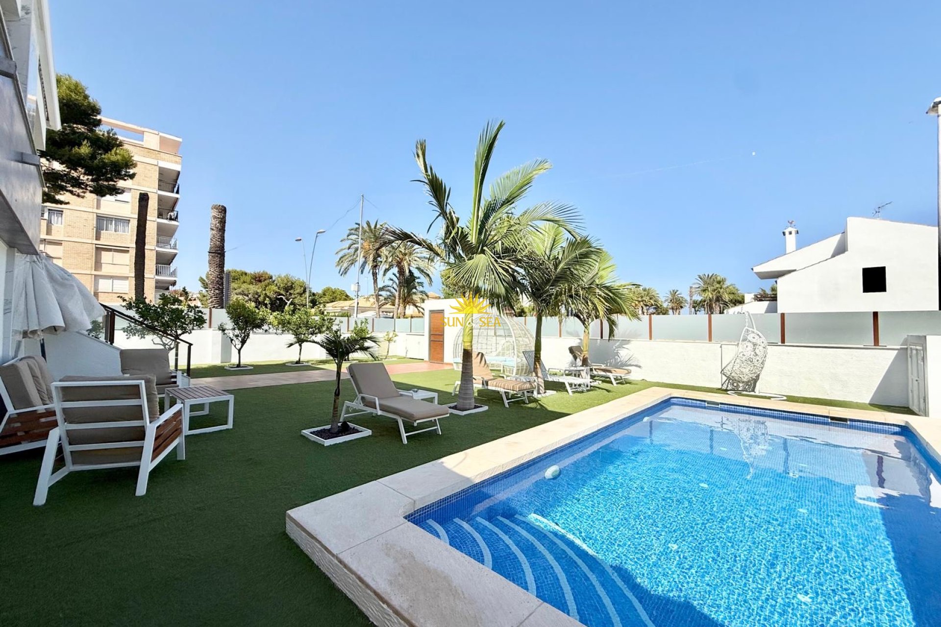 Lange Termijn Verhuur - Villa - Orihuela Costa - La Zenia