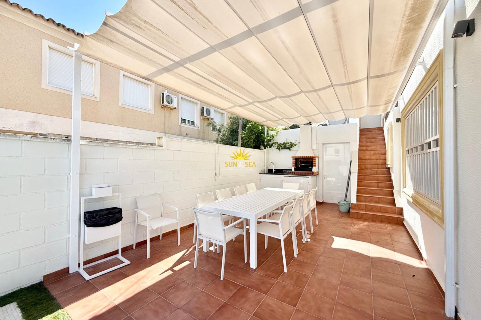 Lange Termijn Verhuur - Villa - Orihuela Costa - La Zenia