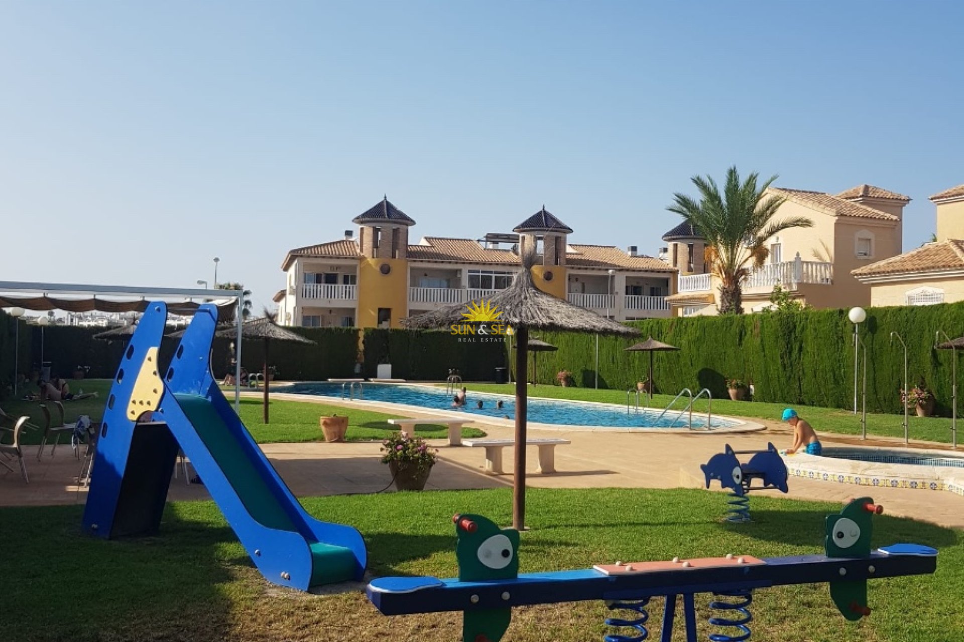 Lange Termijn Verhuur - Villa - Orihuela Costa - Villamartín