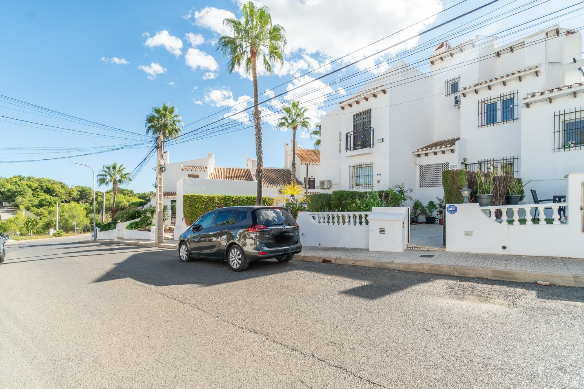 Lange Termijn Verhuur - Villa - Orihuela Costa - Villamartín