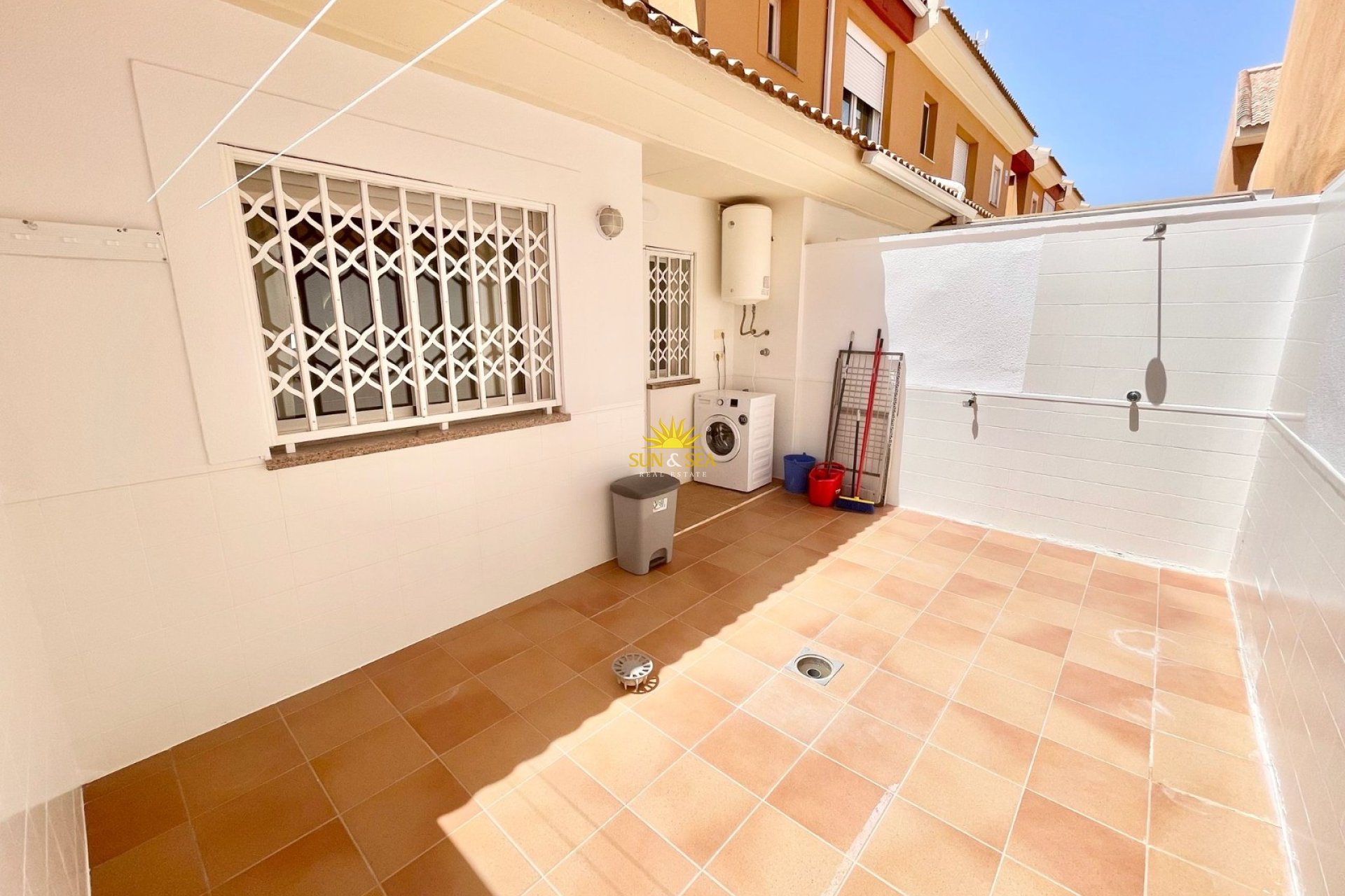 Lange Termijn Verhuur - Villa -  - Santiago De La Ribera
