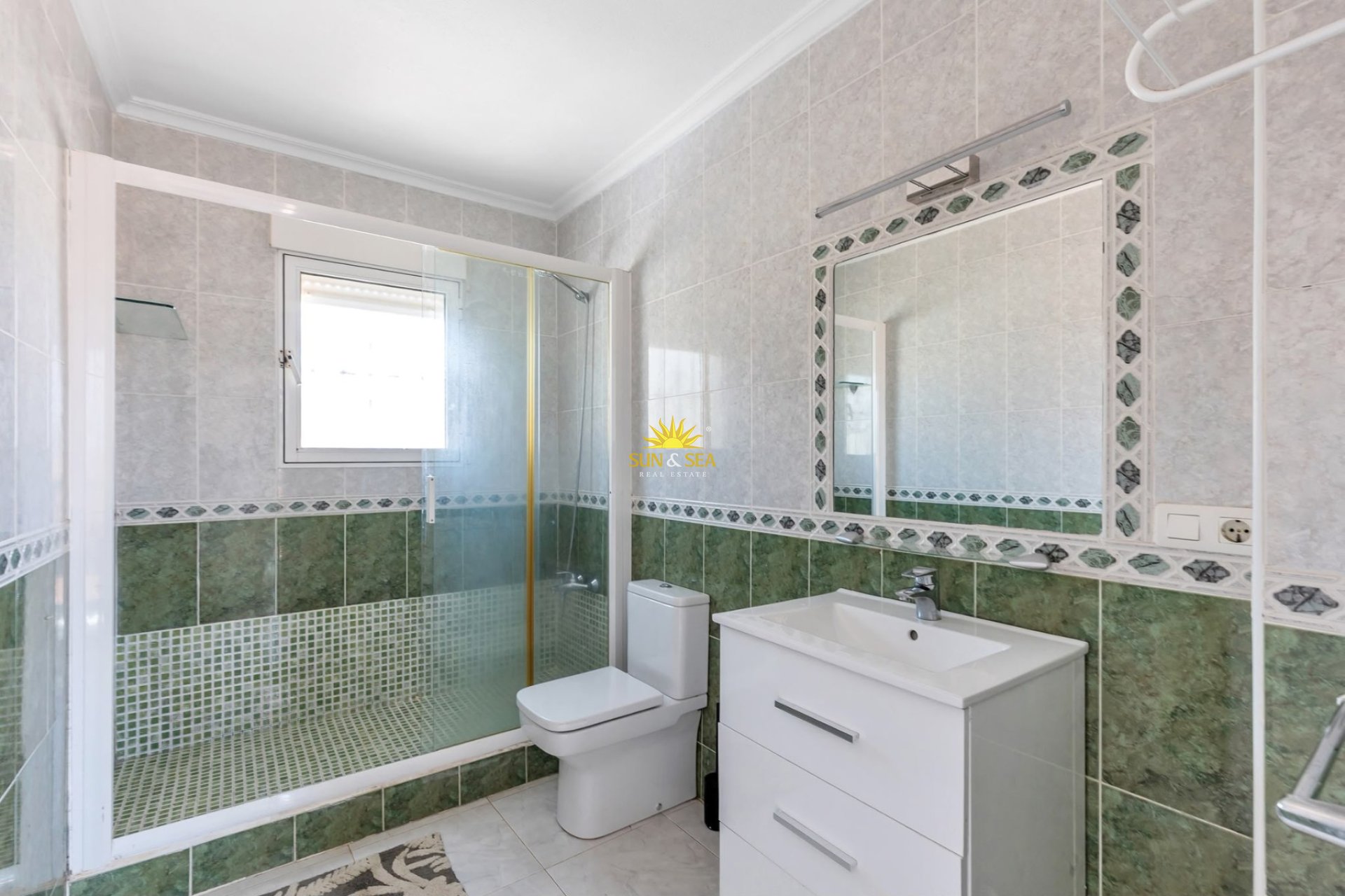 Lange Termijn Verhuur - Villa - Torrevieja - Orihuela costa