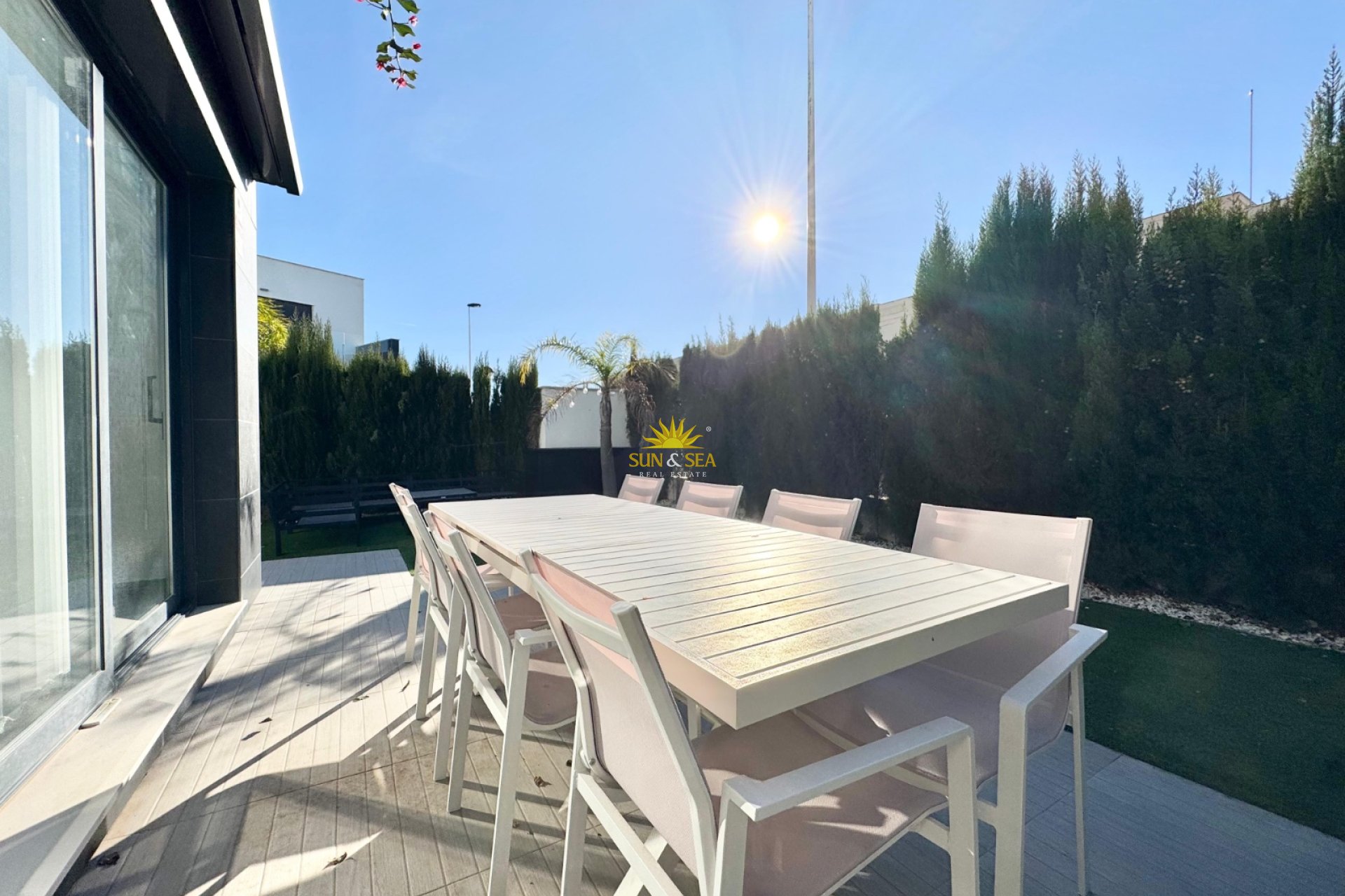 Lange Termijn Verhuur - Villa - Torrevieja - Punta prima
