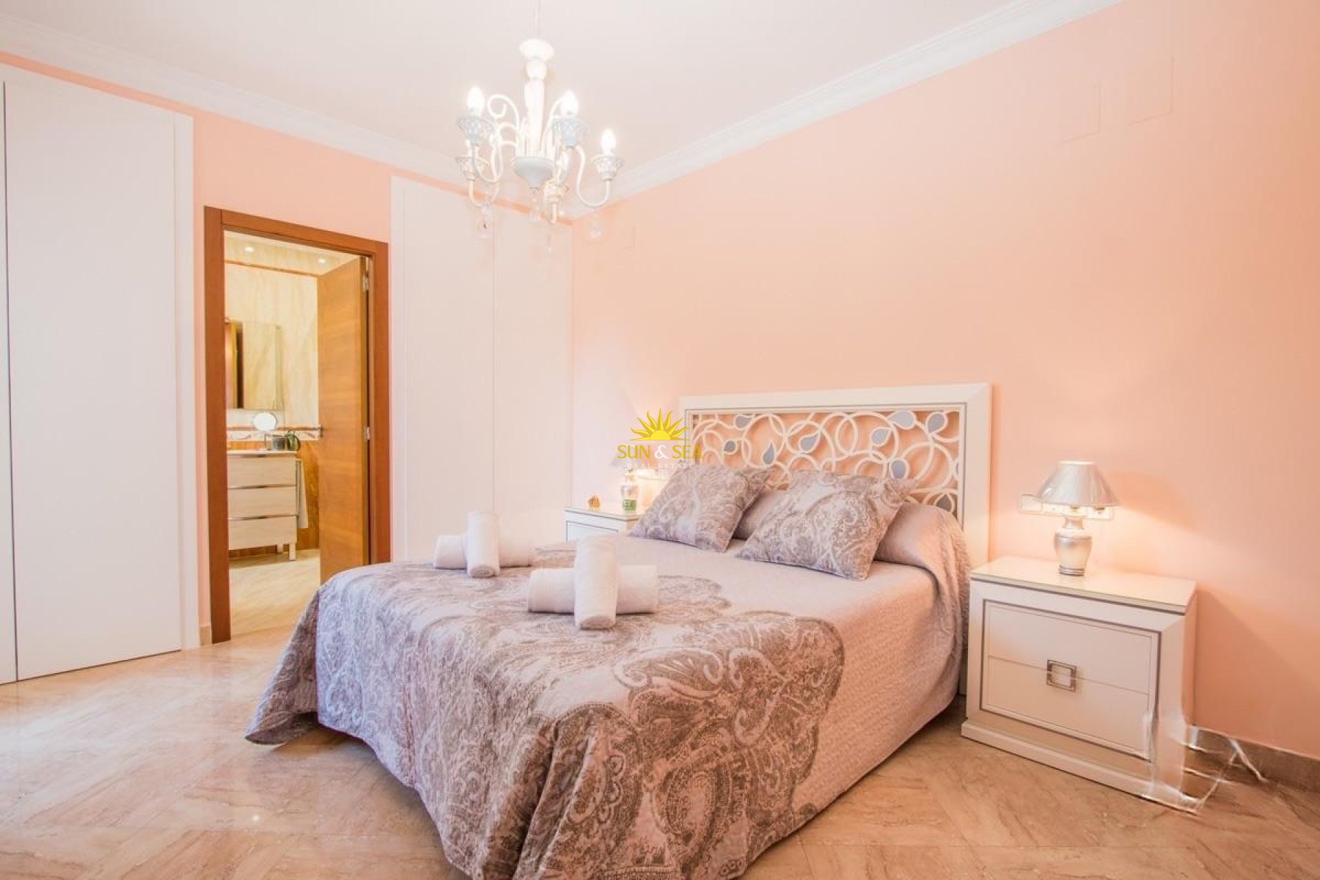 Lange Termijn Verhuur - Vrijstaande villa - Calpe