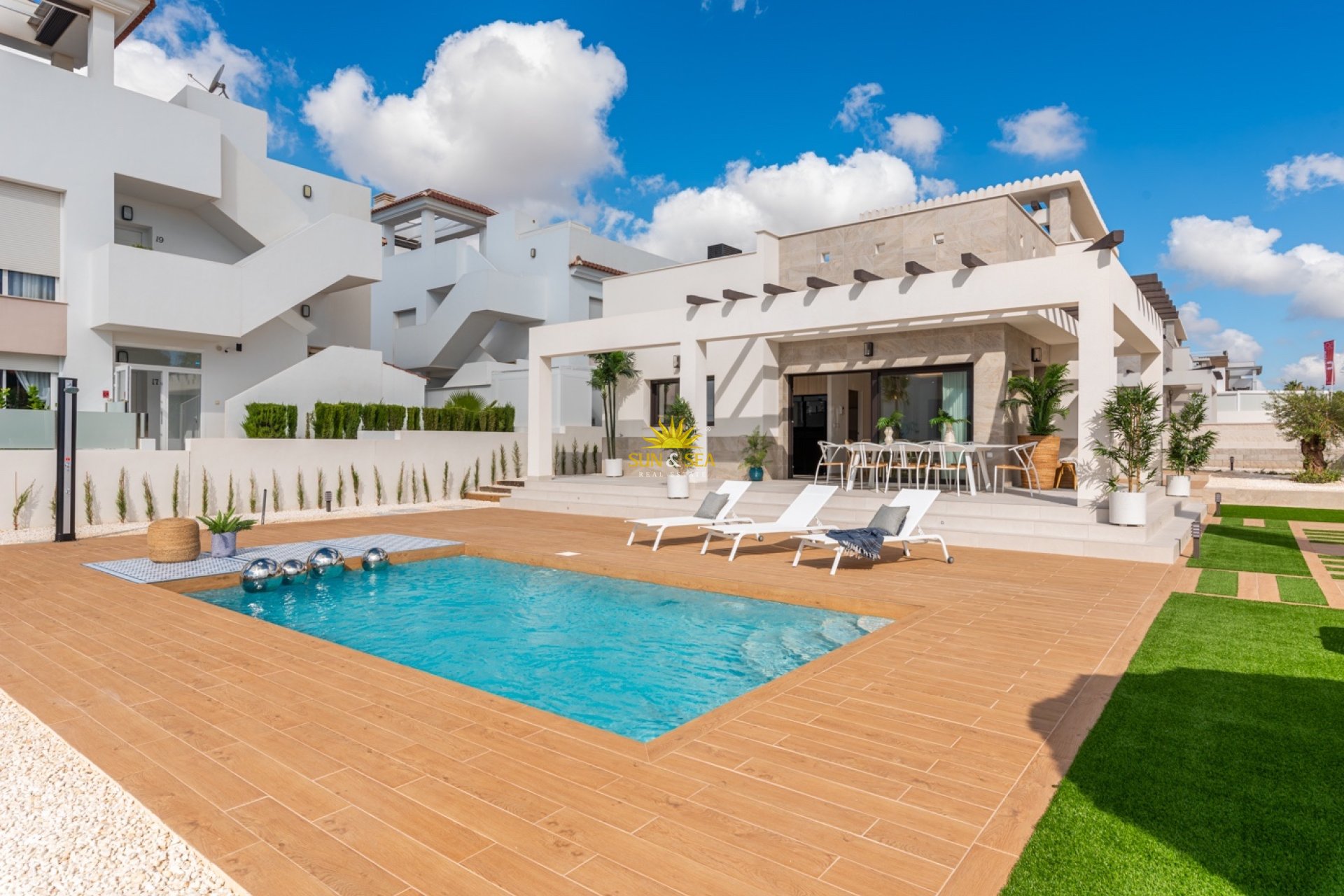 Langfristige Vermietung - Freistehende Villa - Ciudad quesada