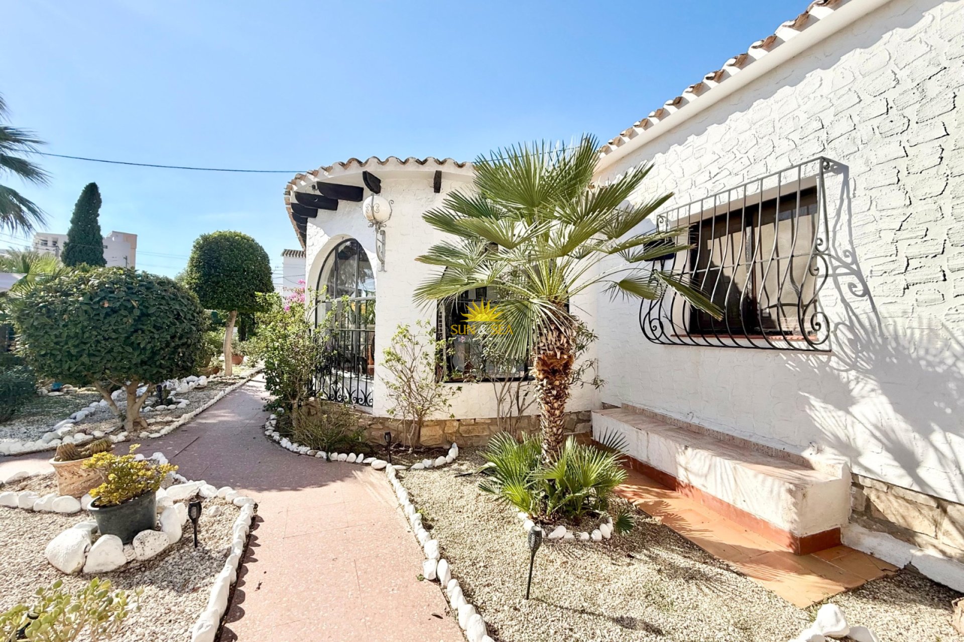 Langfristige Vermietung - Freistehende Villa - Finestrat - Cala de Finestrat