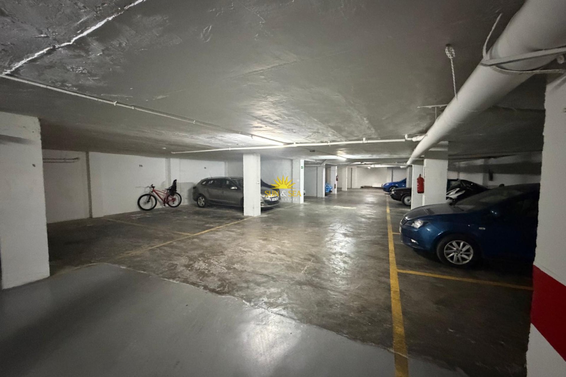 Langfristige Vermietung - Garage - Torrevieja - Centro