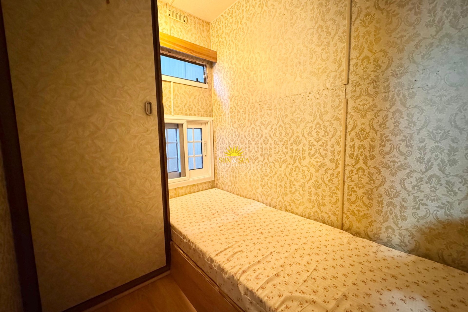 Langfristige Vermietung - Ground Floor - 