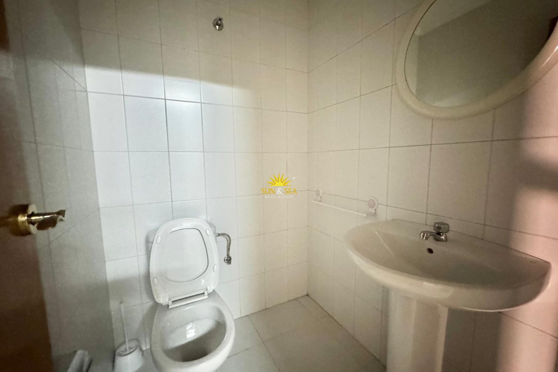 Langfristige Vermietung - Kommerziell - Torrevieja - Playa del Cura