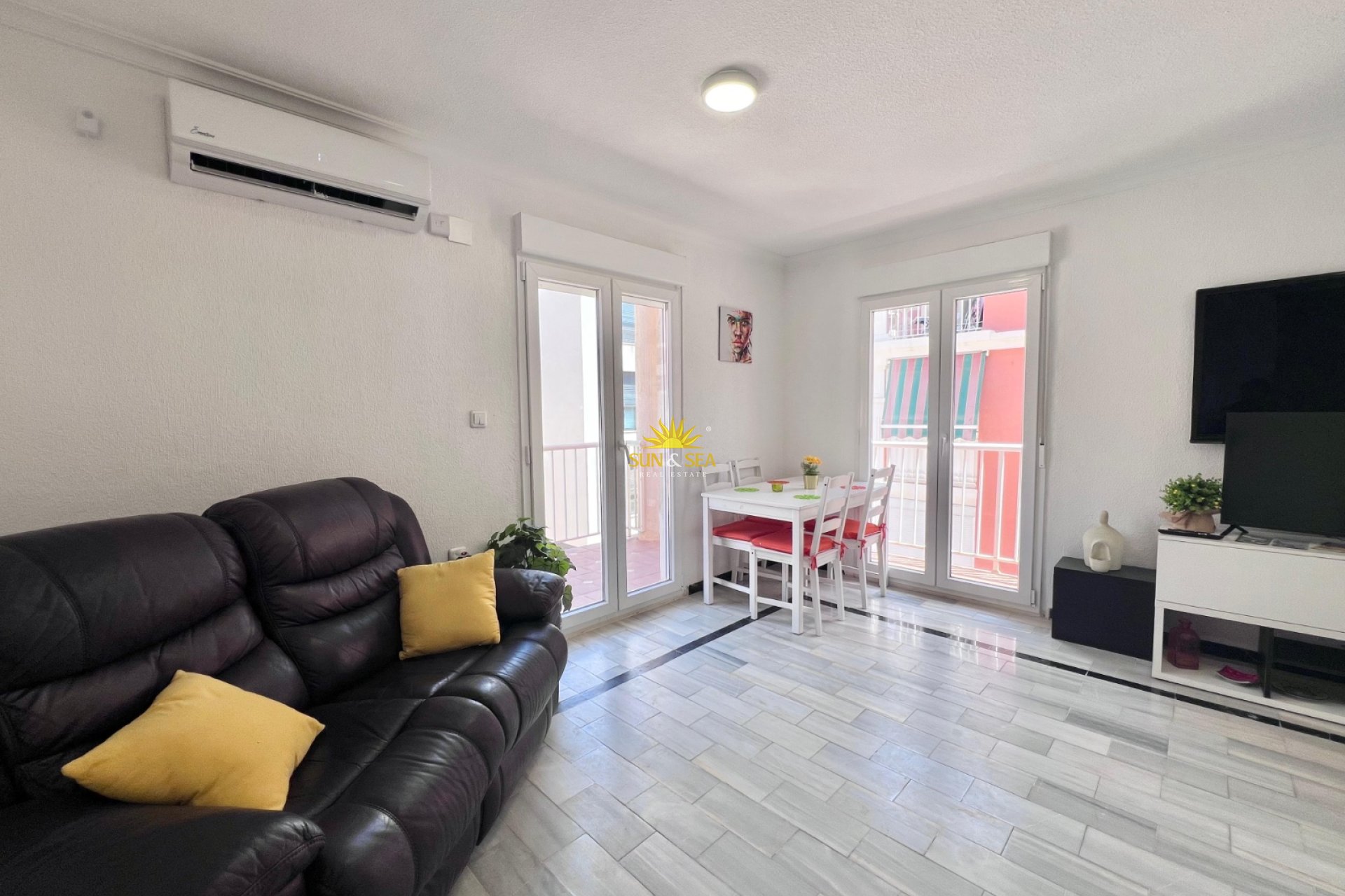 Langfristige Vermietung - Penthouse - Torrevieja - La Mata