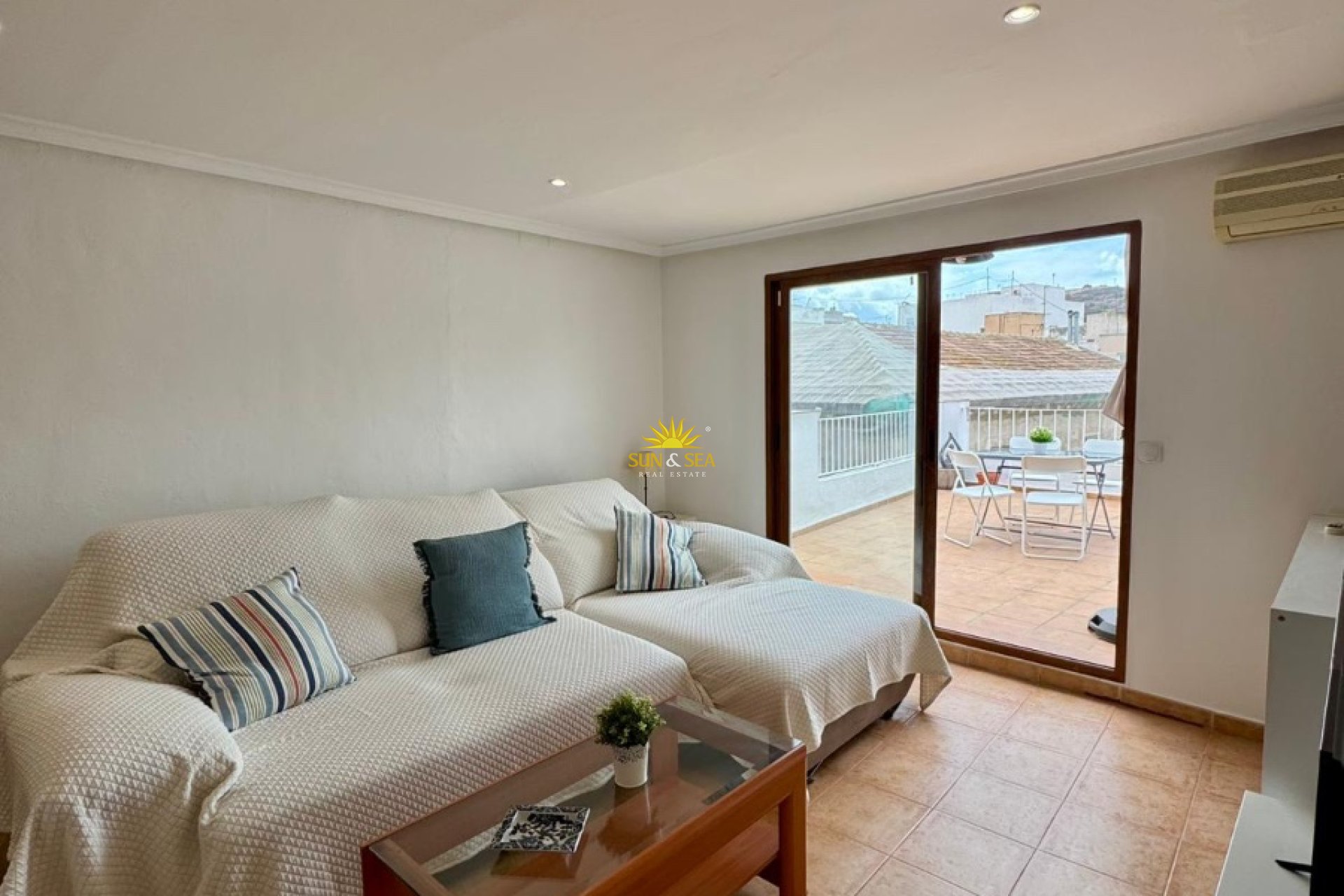 Langfristige Vermietung - Penthouse - 