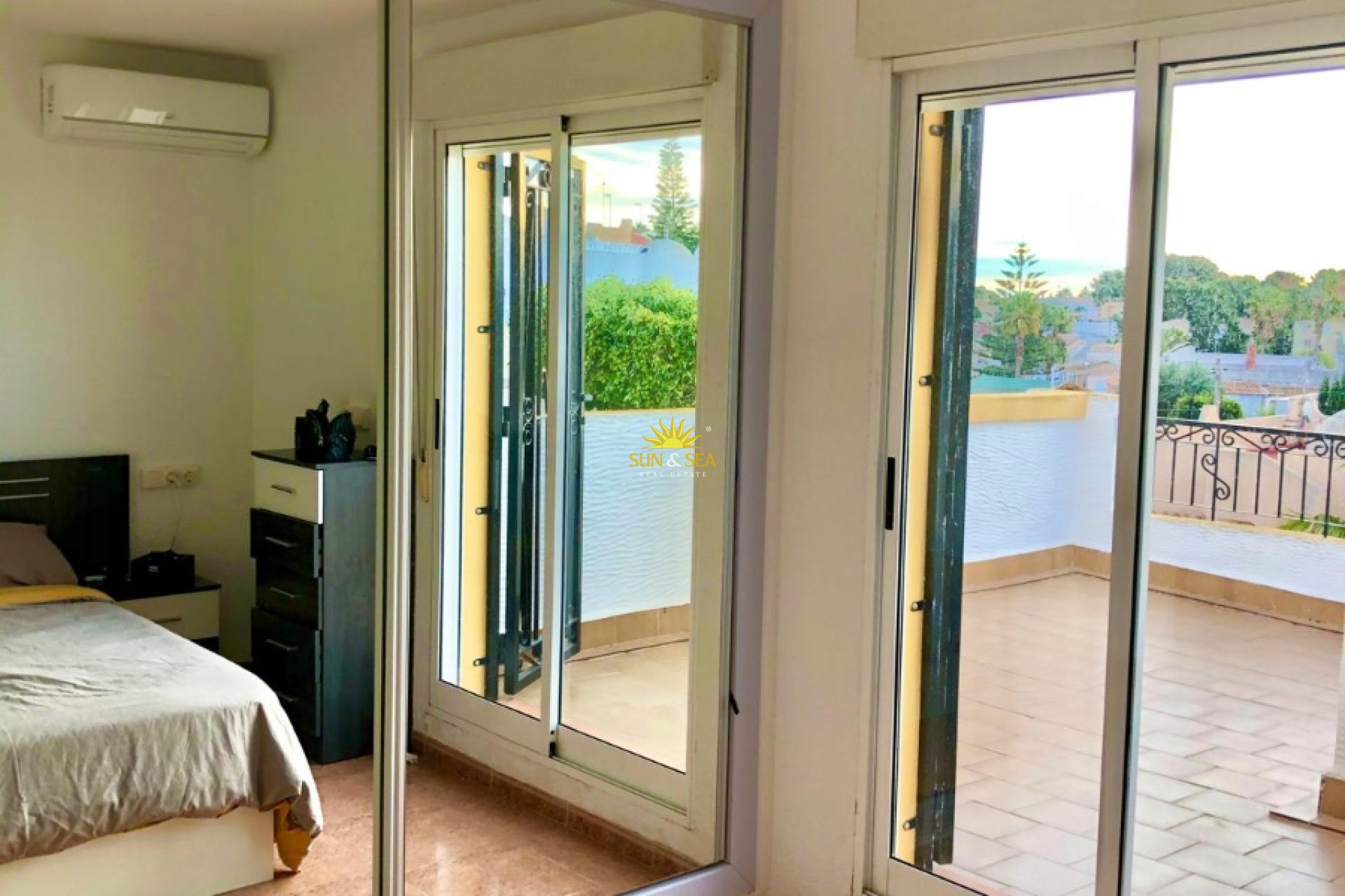Langfristige Vermietung - Villa - Orihuela Costa