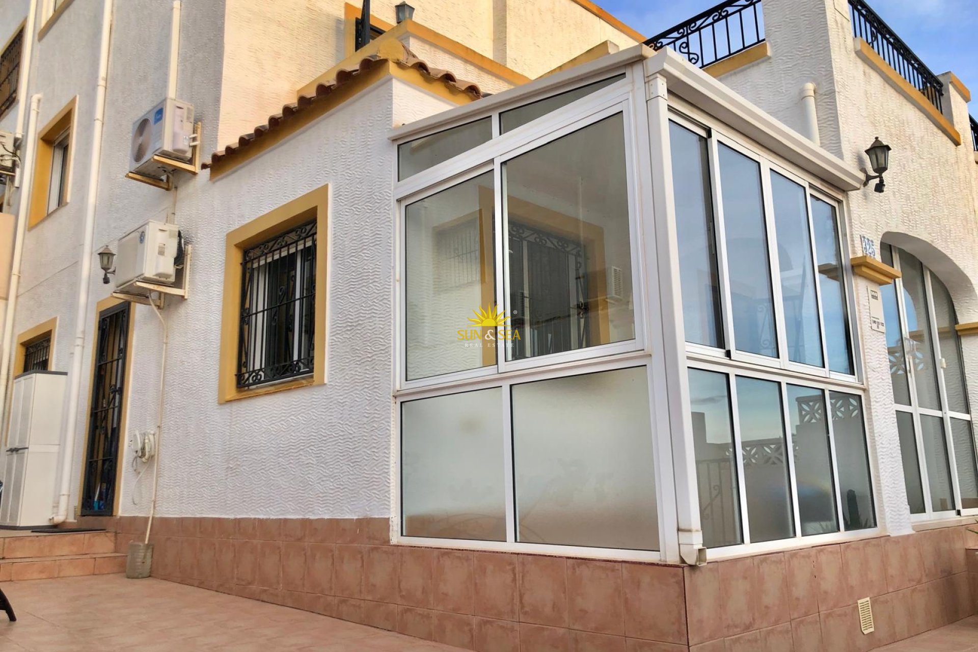 Langfristige Vermietung - Villa - Orihuela Costa