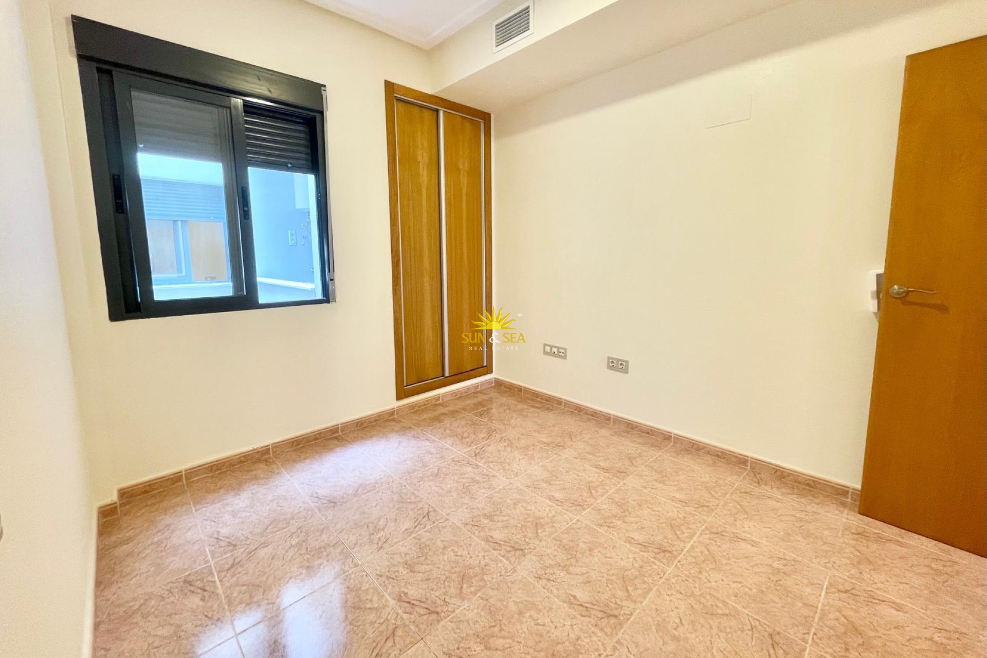 Langfristige Vermietung - Wohnung - Bigastro
