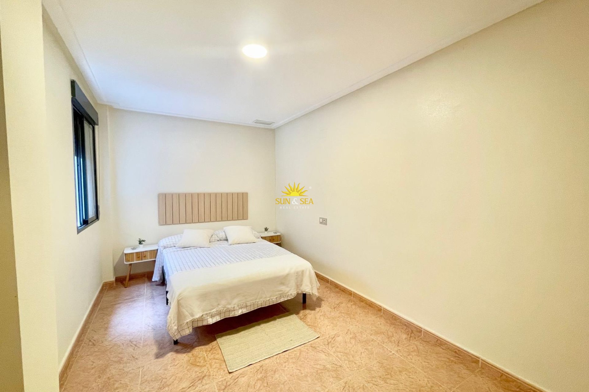 Langfristige Vermietung - Wohnung - Bigastro