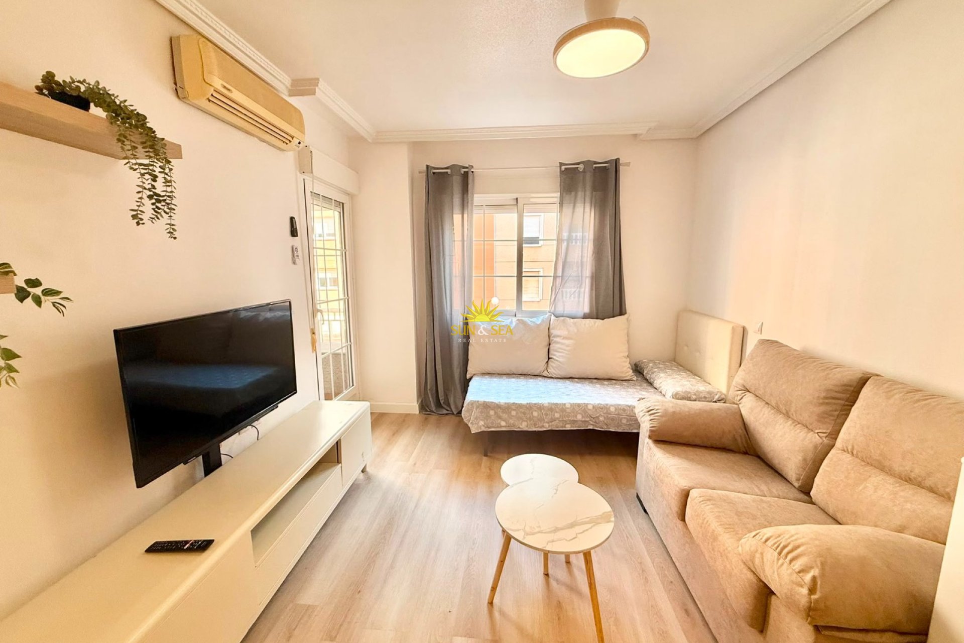 Langfristige Vermietung - Wohnung - Torrevieja - Centro