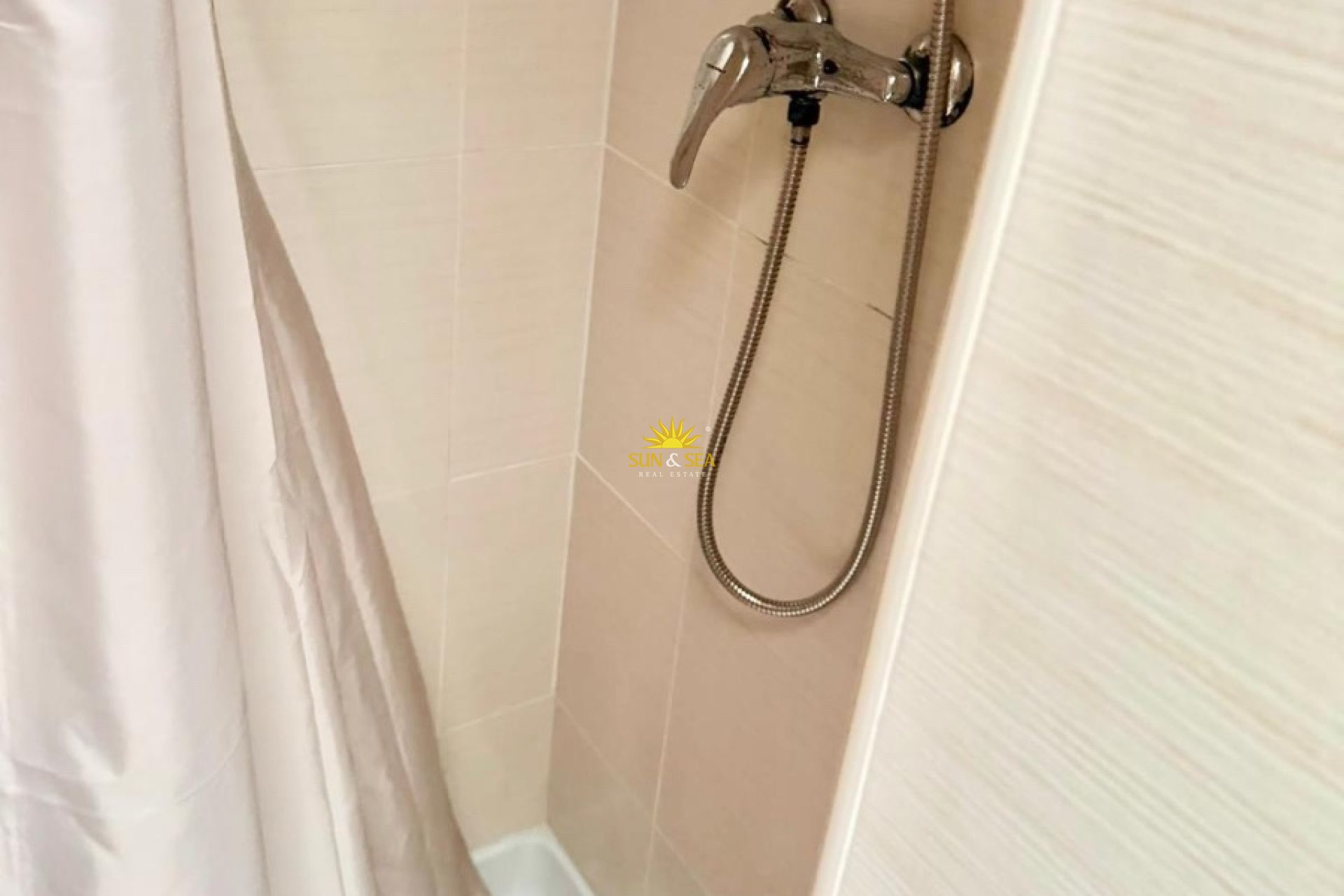 Langfristige Vermietung - Wohnung - Torrevieja - Playa de los Naufragos