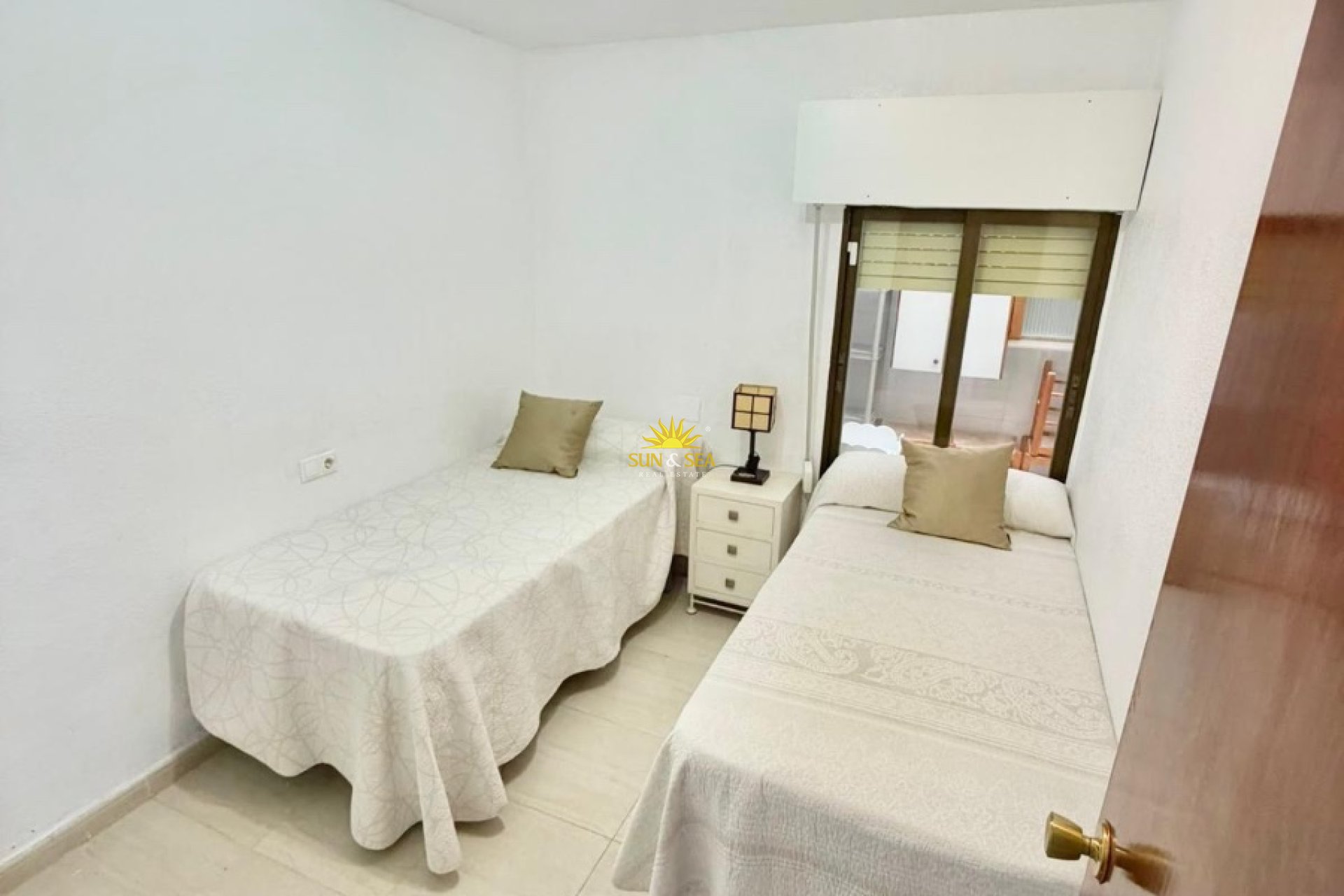 Langfristige Vermietung - Wohnung - Torrevieja - Playa de los Naufragos