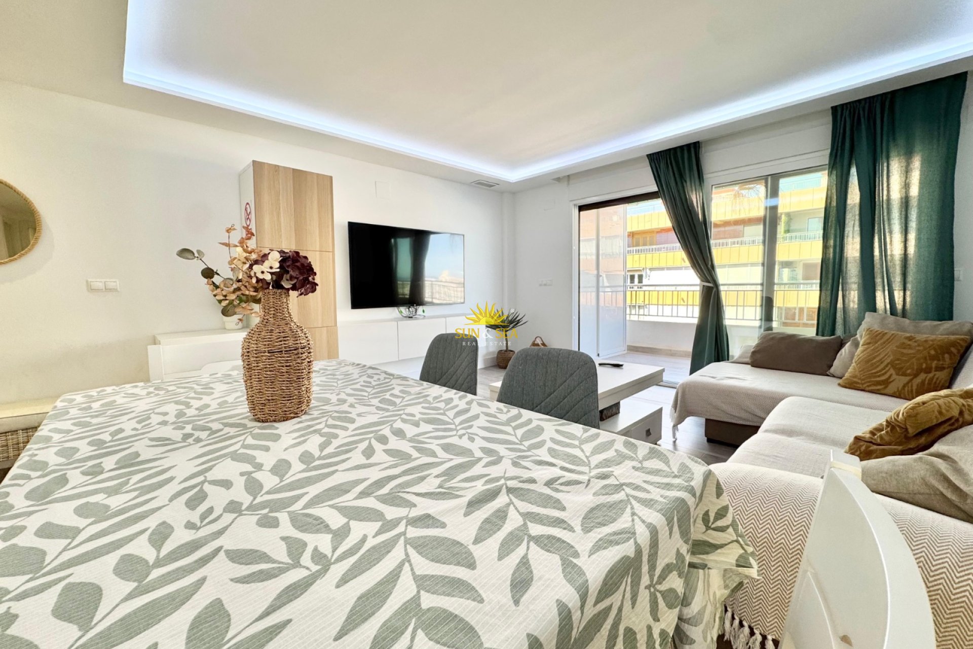 Langfristige Vermietung - Wohnung - Torrevieja - Playa del Acequión