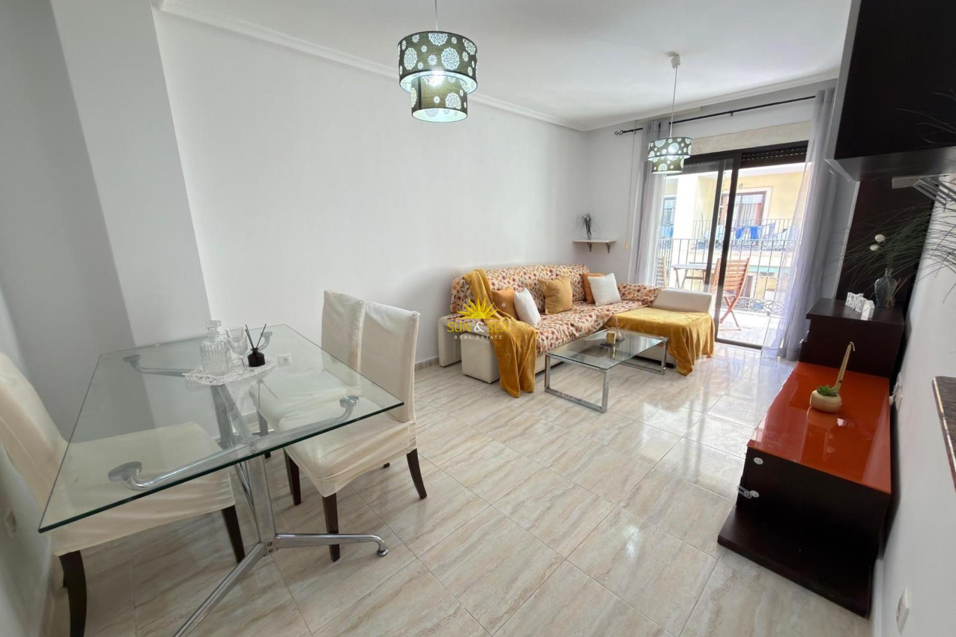 Langfristige Vermietung - Wohnung - Torrevieja - Playa Los Naufragos