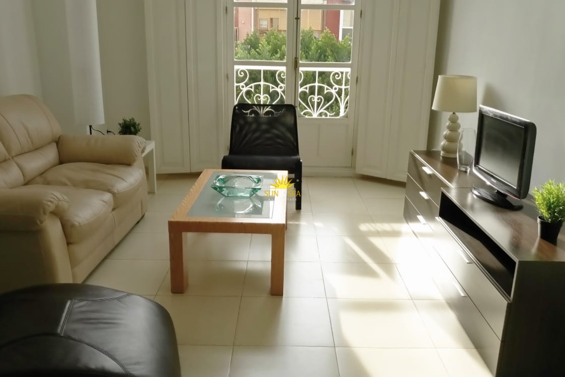 Langfristige Vermietung - Wohnung - 