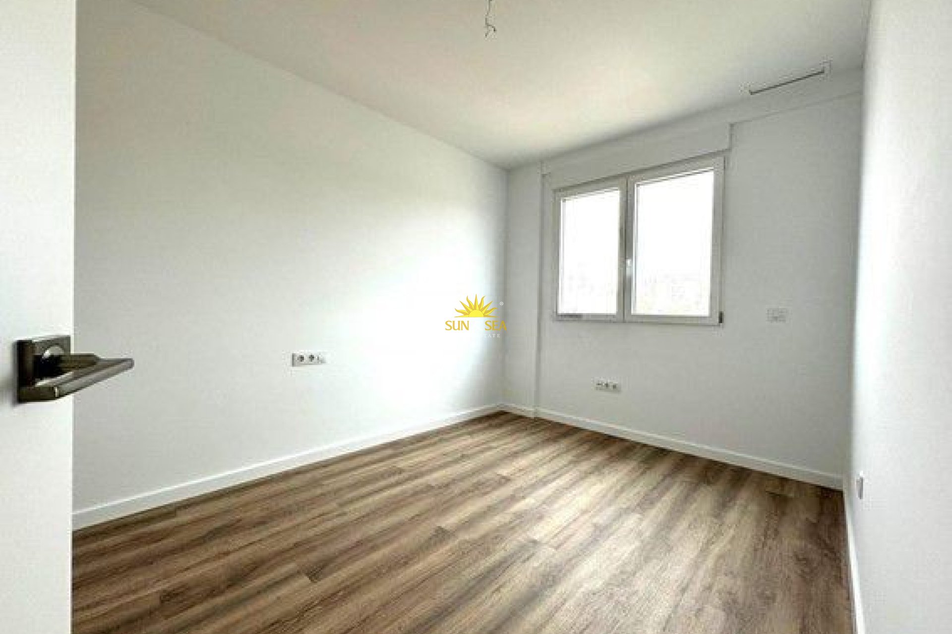 Langfristige Vermietung - Wohnung - 