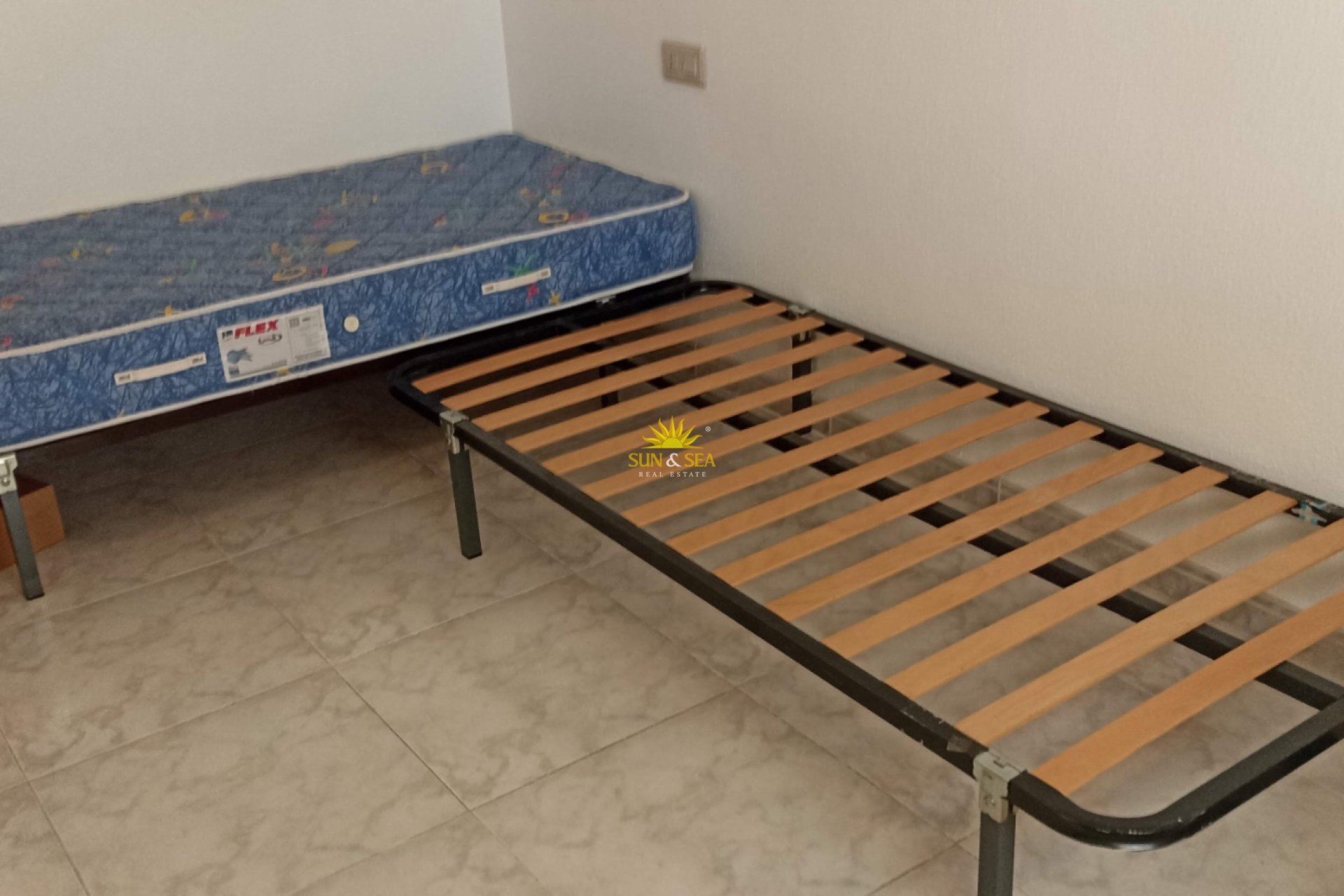 Langfristige Vermietung - Wohnung - 