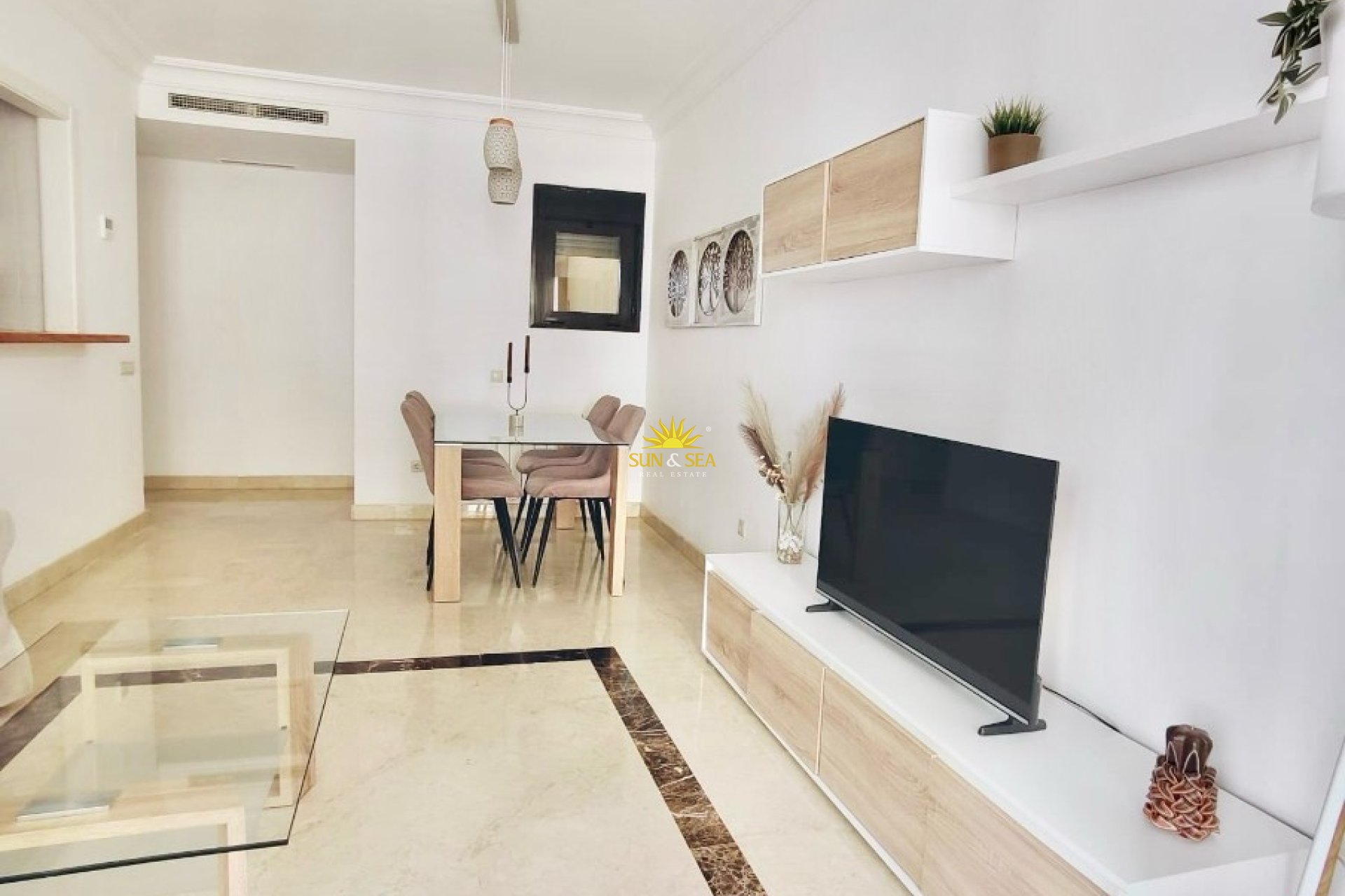 Langfristige Vermietung - Wohnung - 