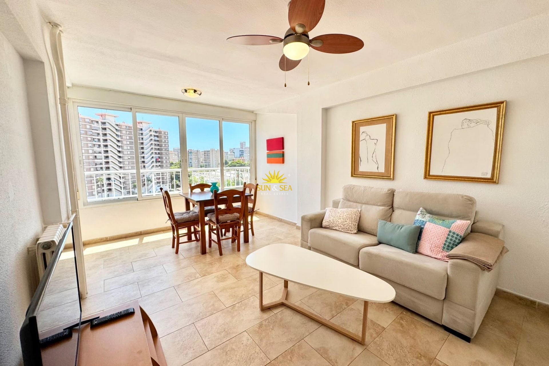 Location à long terme - Appartement - Alicante (Alacant)