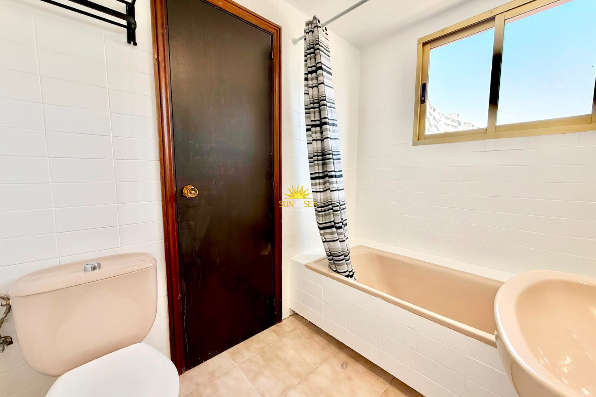 Location à long terme - Appartement - Alicante (Alacant)