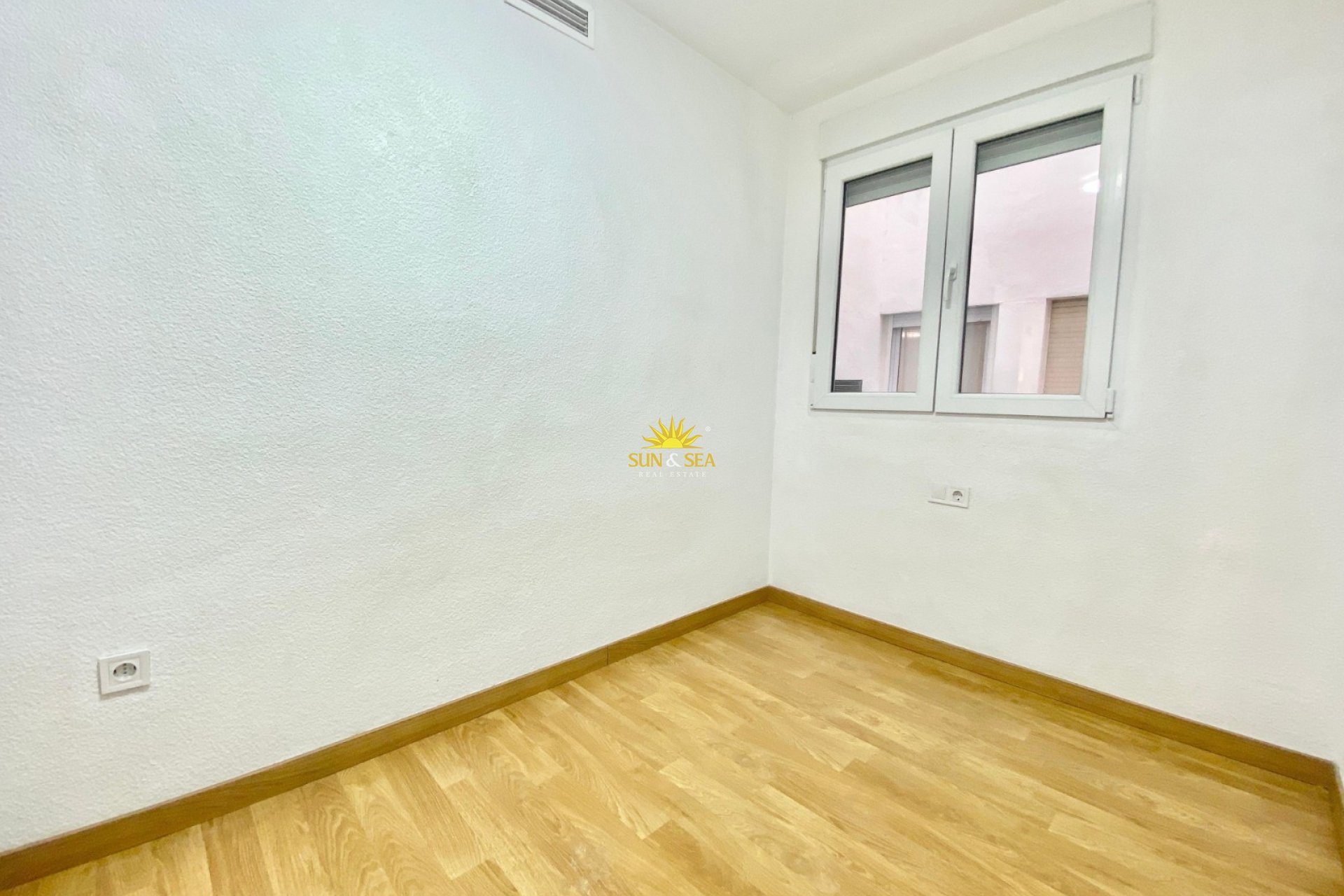 Location à long terme - Appartement - Alicante (Alacant)