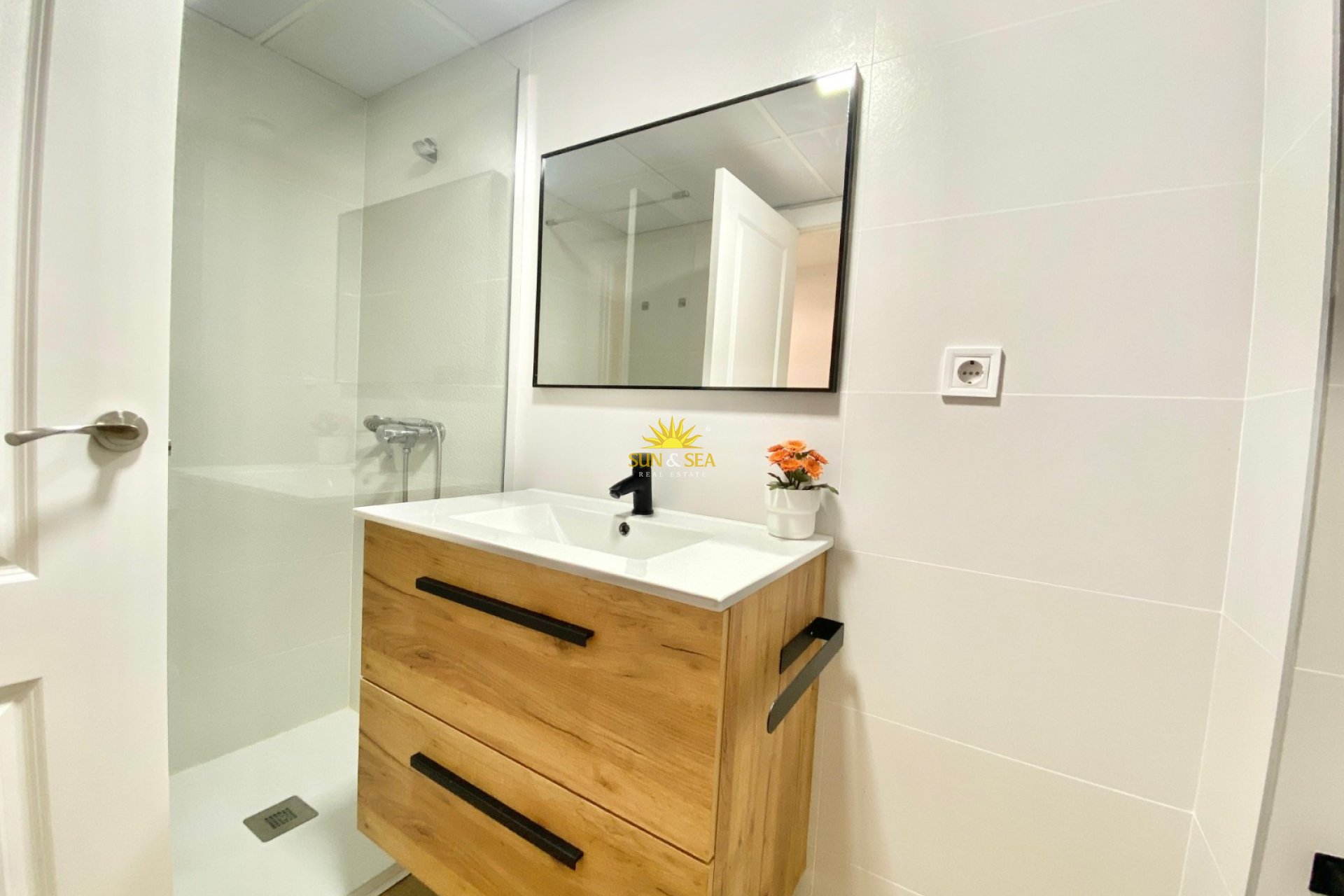 Location à long terme - Appartement - Alicante (Alacant)