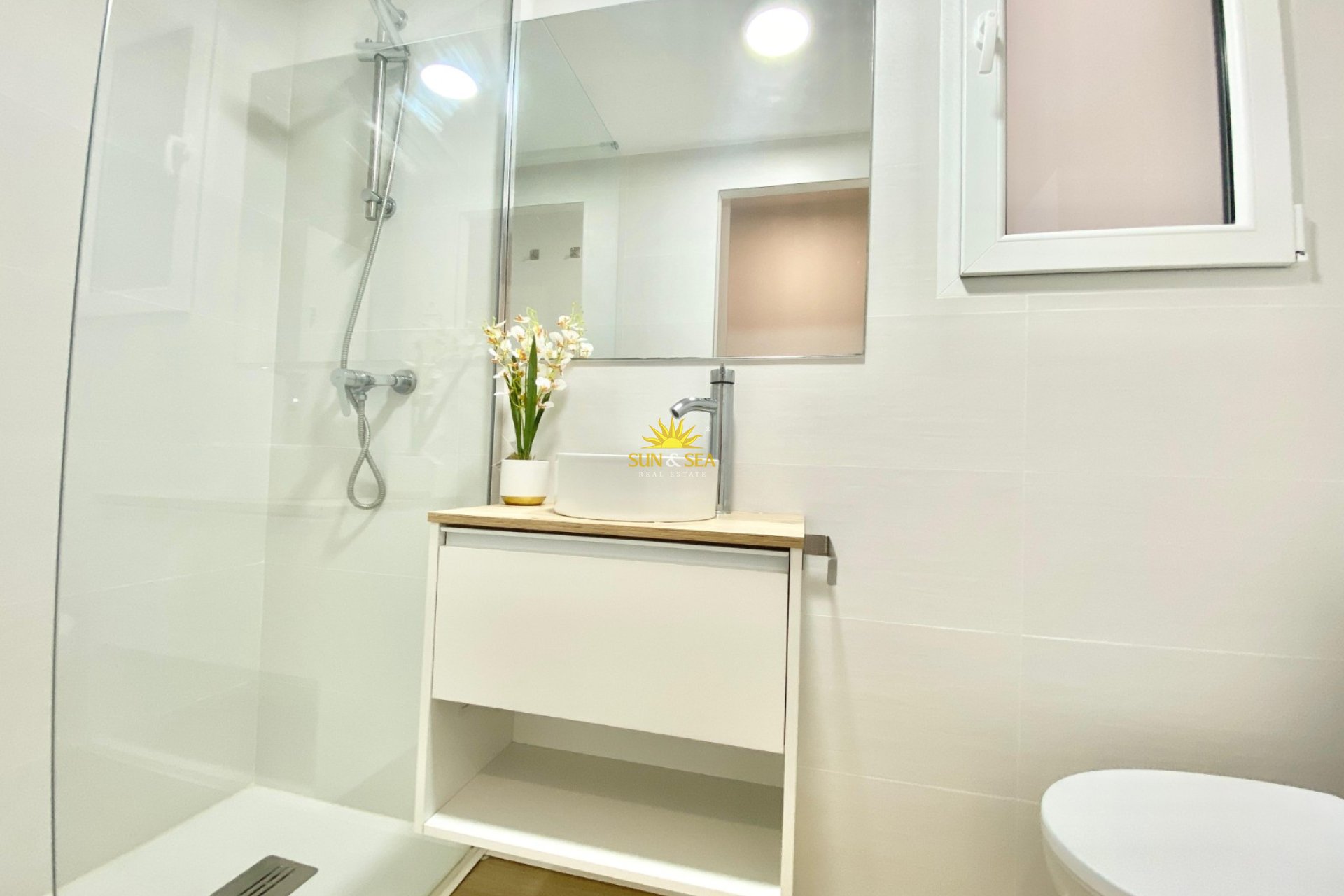 Location à long terme - Appartement - Alicante (Alacant)