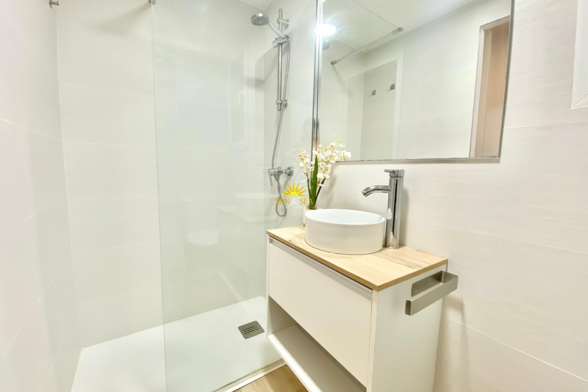 Location à long terme - Appartement - Alicante (Alacant)