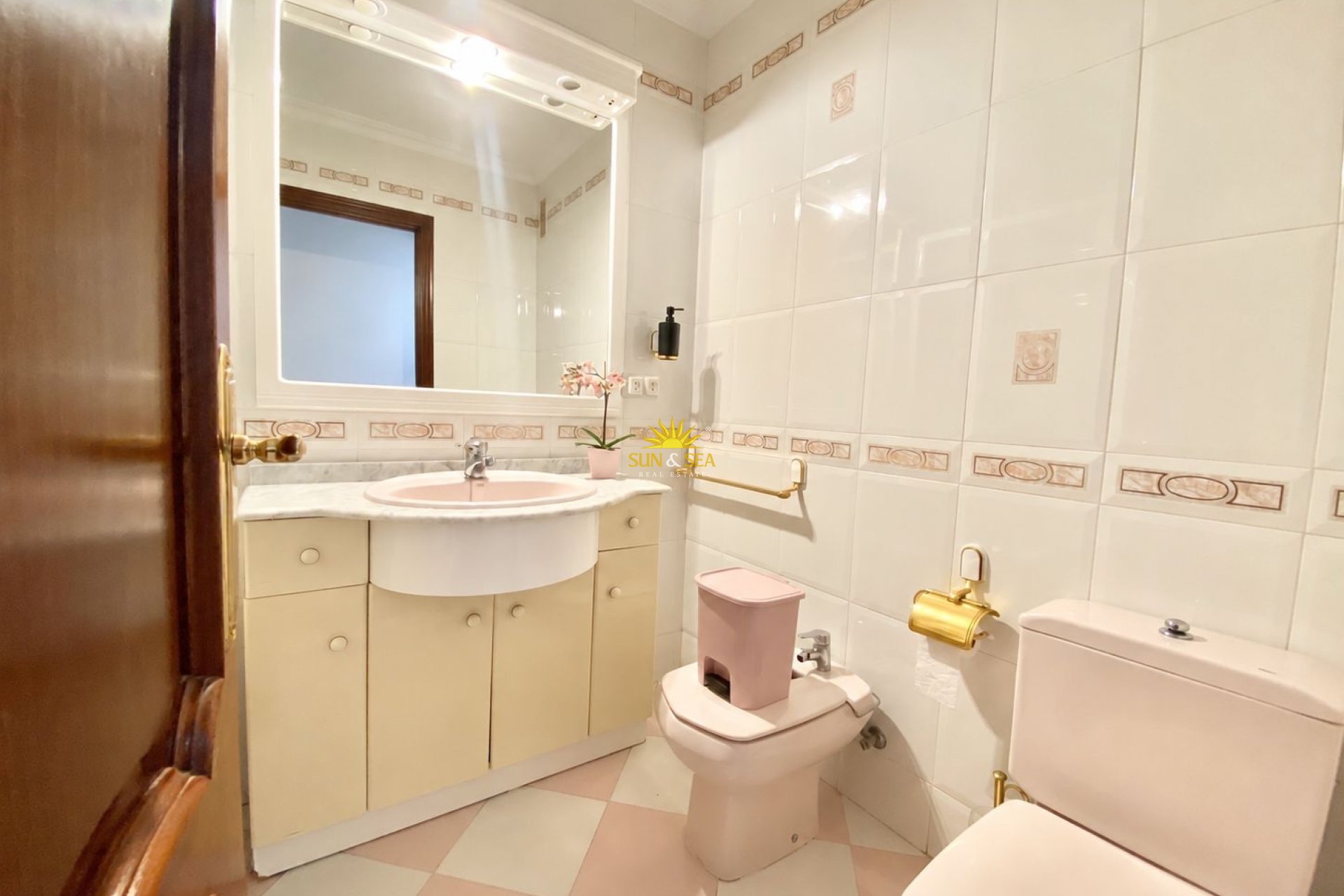 Location à long terme - Appartement - Alicante (Alacant)