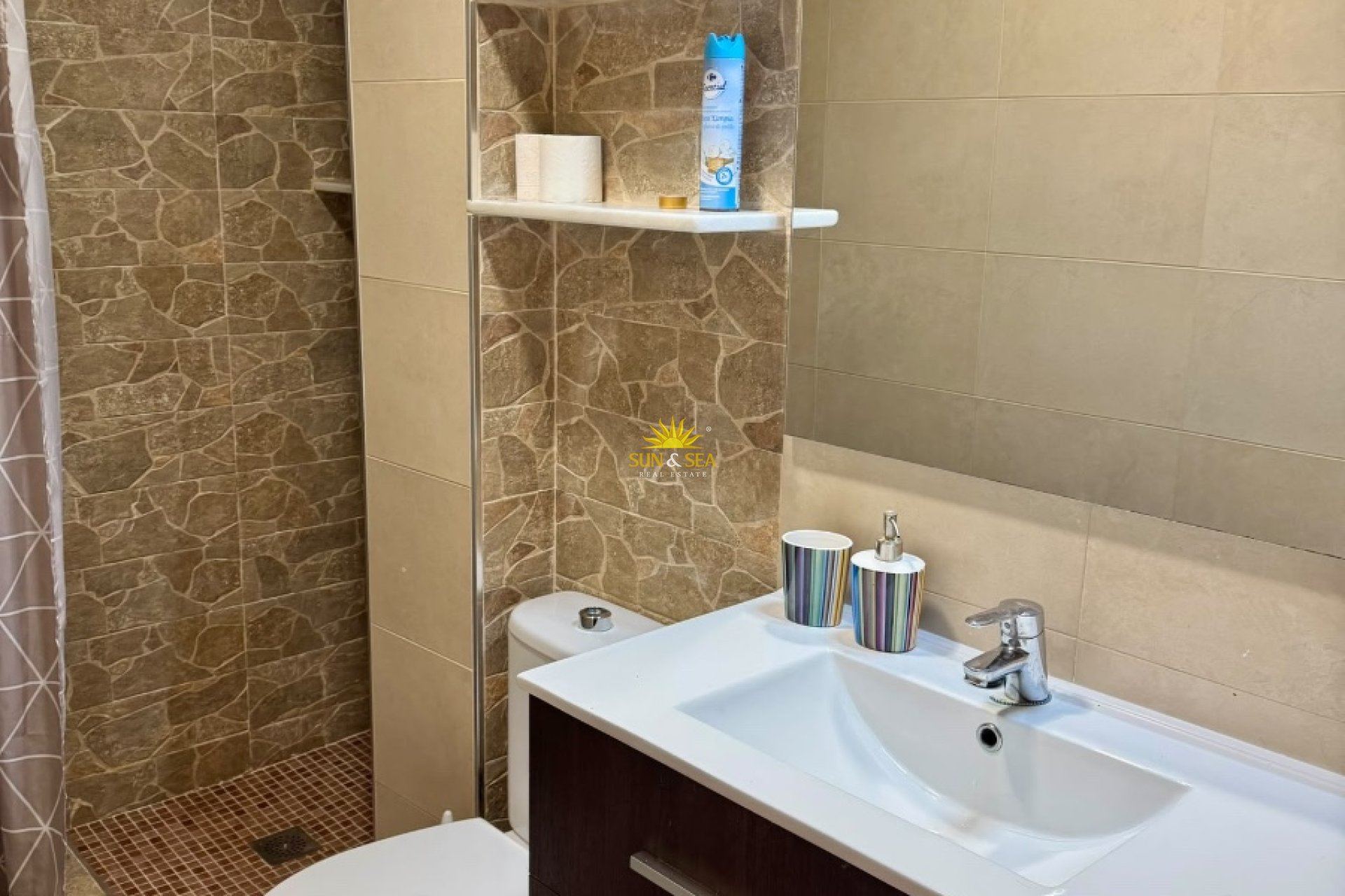 Location à long terme - Appartement - Alicante (Alacant)