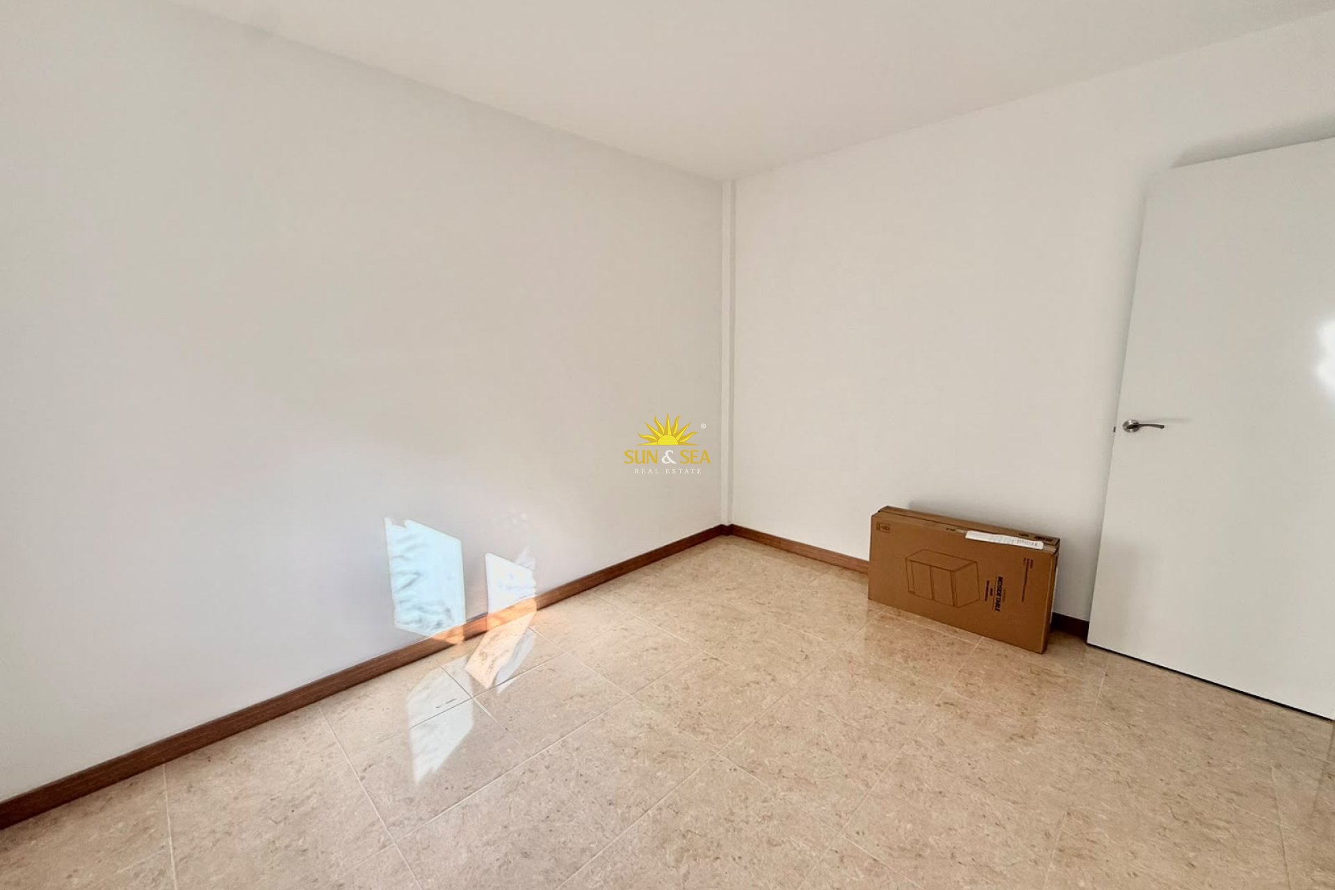 Location à long terme - Appartement - Alicante (Alacant)